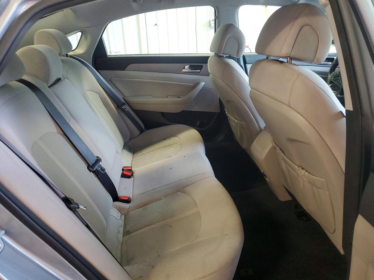 2015 Hyundai Sonata Se Silver vin: 5NPE24AF8FH210206