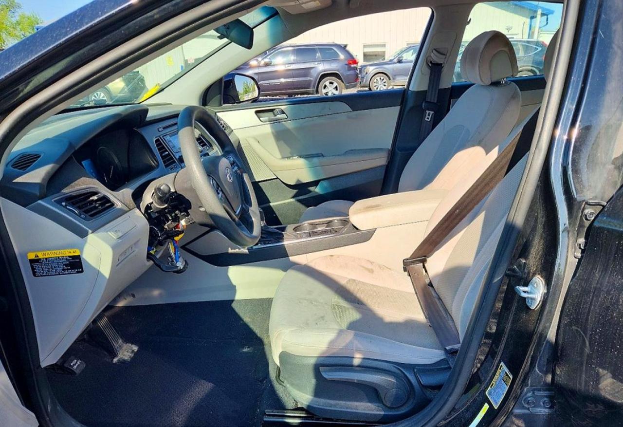 2015 Hyundai Sonata Se Black vin: 5NPE24AF8FH225837