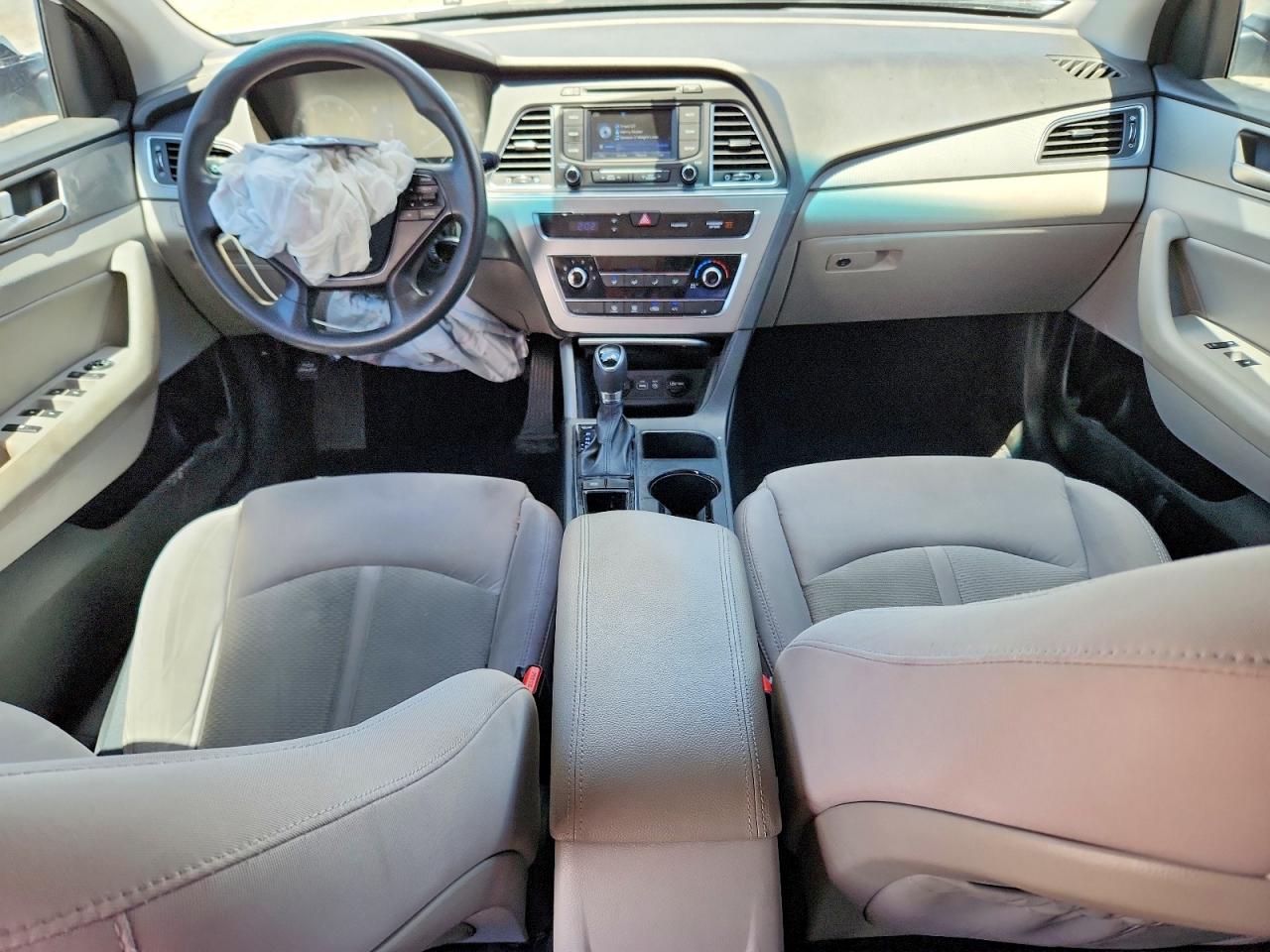 2015 Hyundai Sonata Se White vin: 5NPE24AF8FH237647