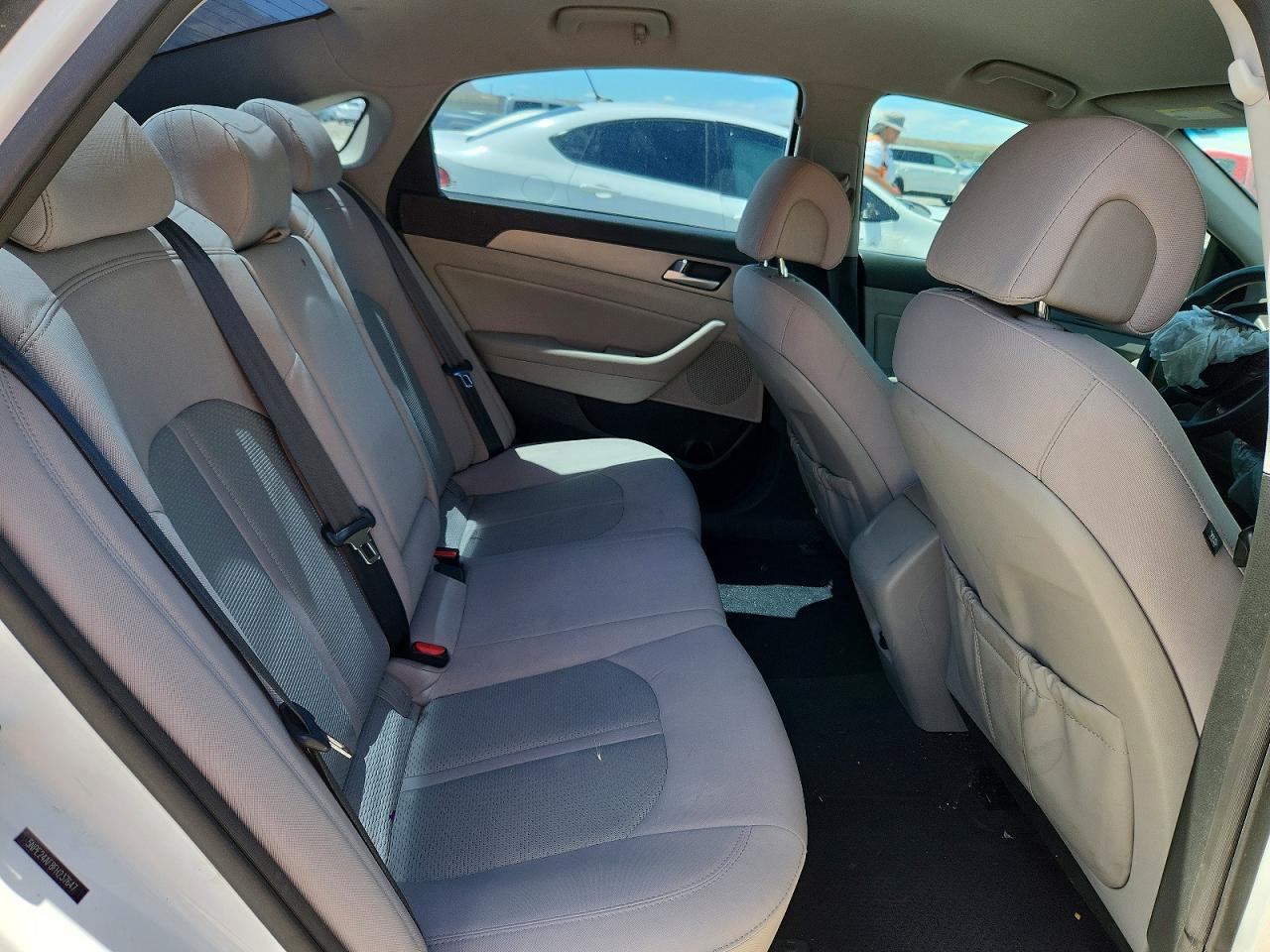 2015 Hyundai Sonata Se White vin: 5NPE24AF8FH237647