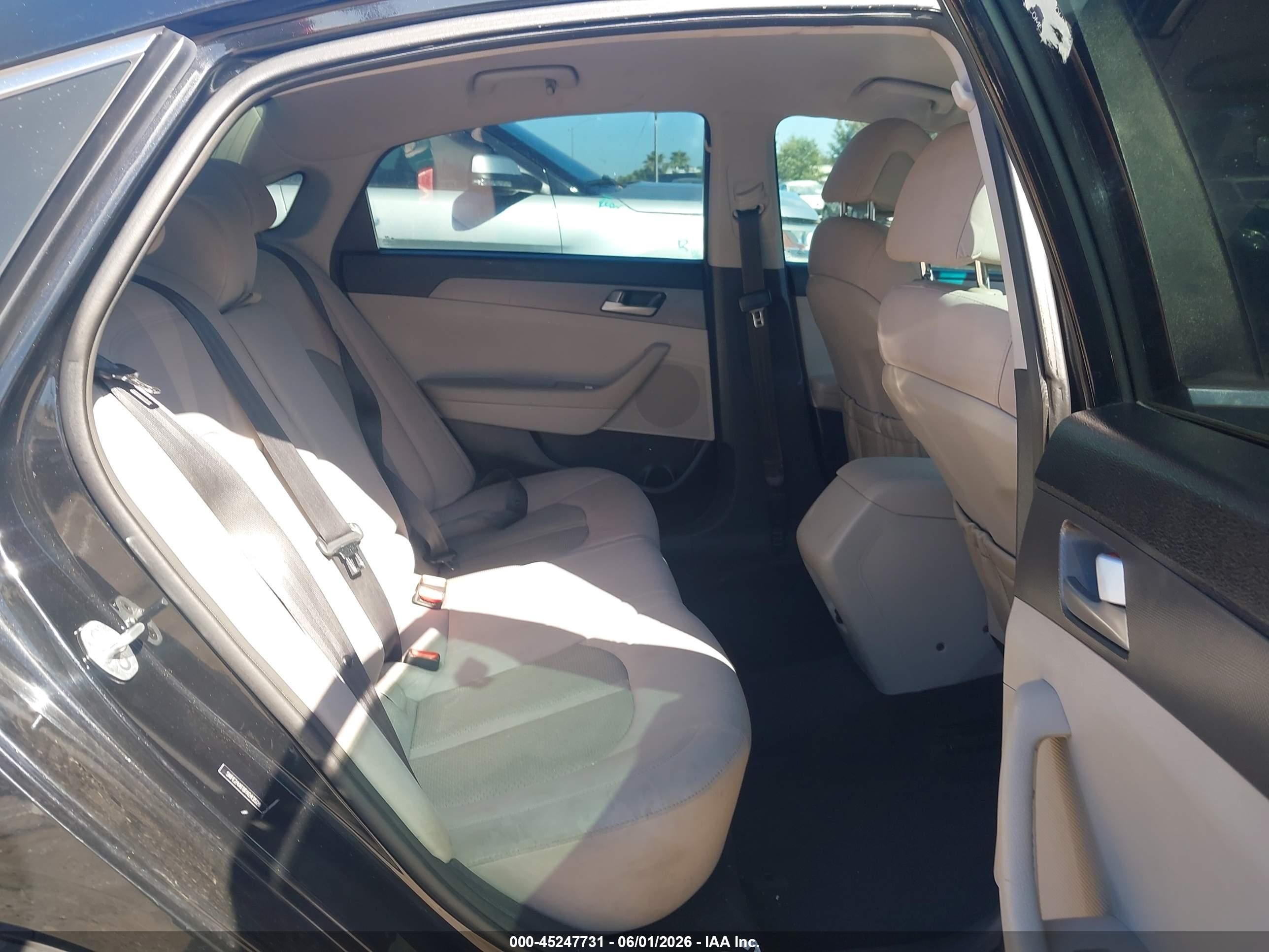 2015 Hyundai Sonata Se Black vin: 5NPE24AF8FH243528