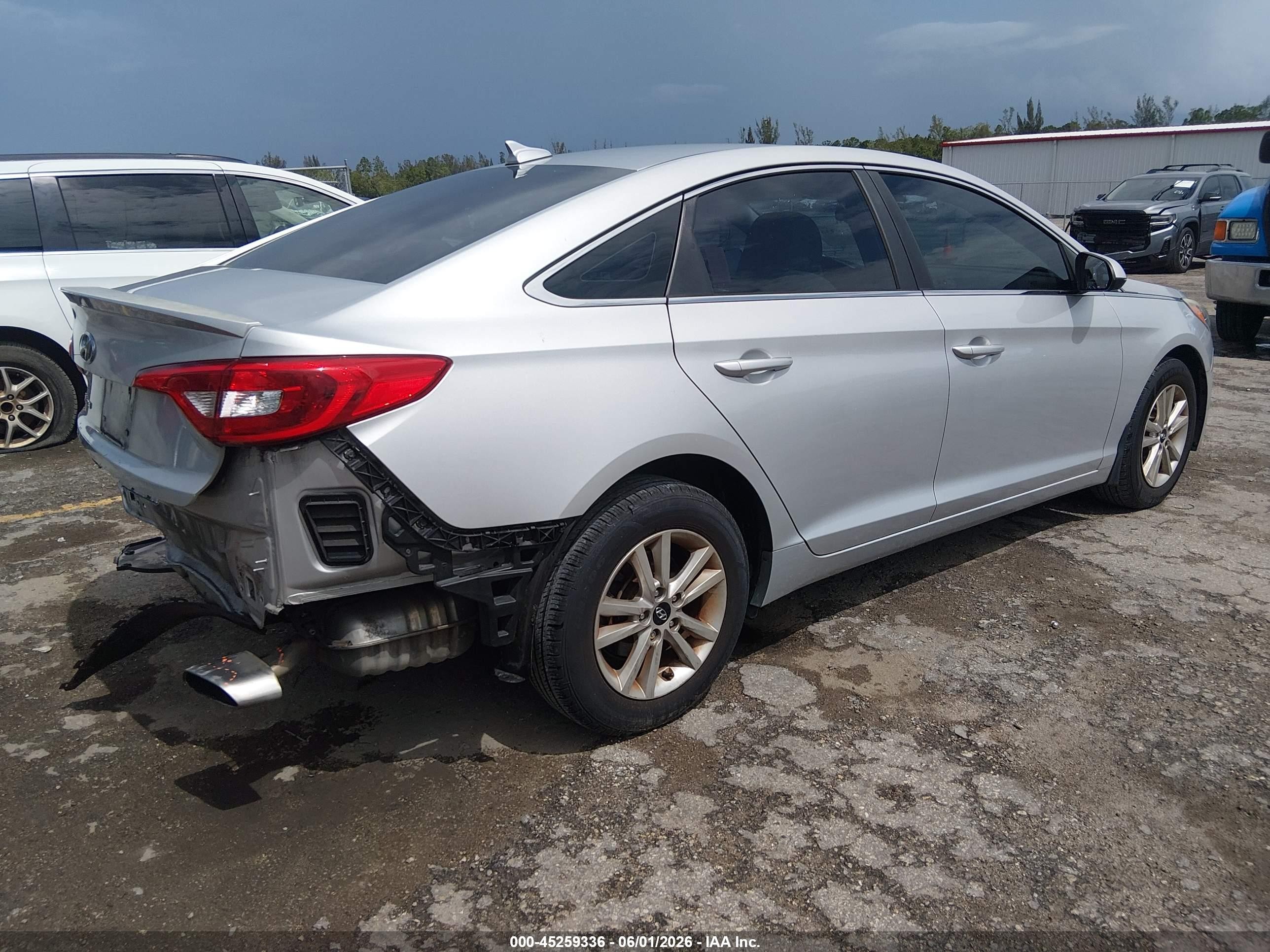 2015 Hyundai Sonata Se Silver vin: 5NPE24AF8FH248857