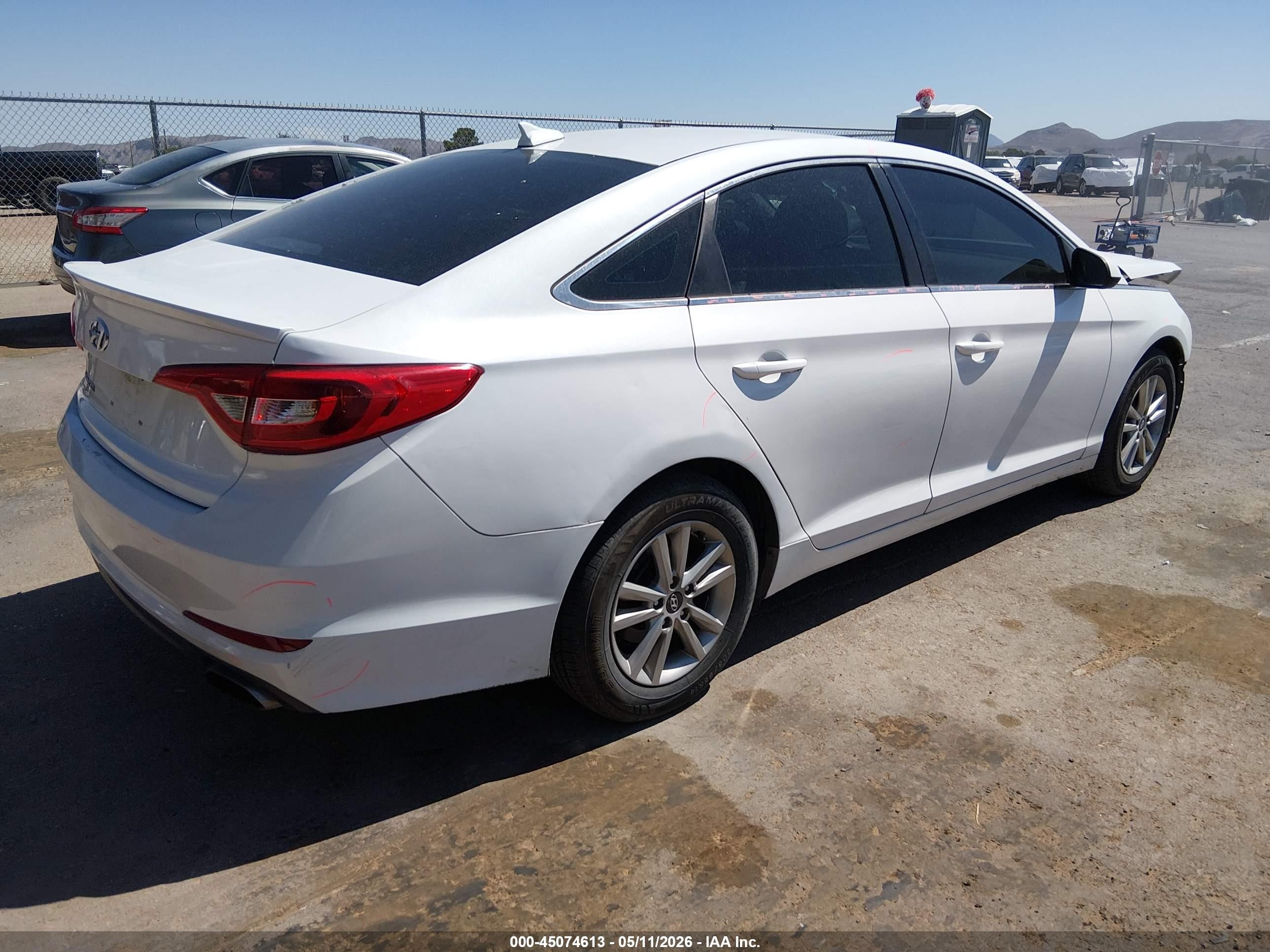 2016 Hyundai Sonata Se White vin: 5NPE24AF8GH267264