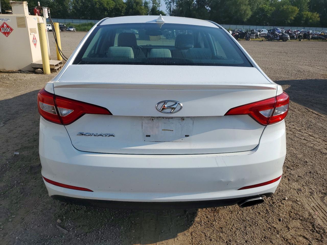 2016 Hyundai Sonata Se White vin: 5NPE24AF8GH284176