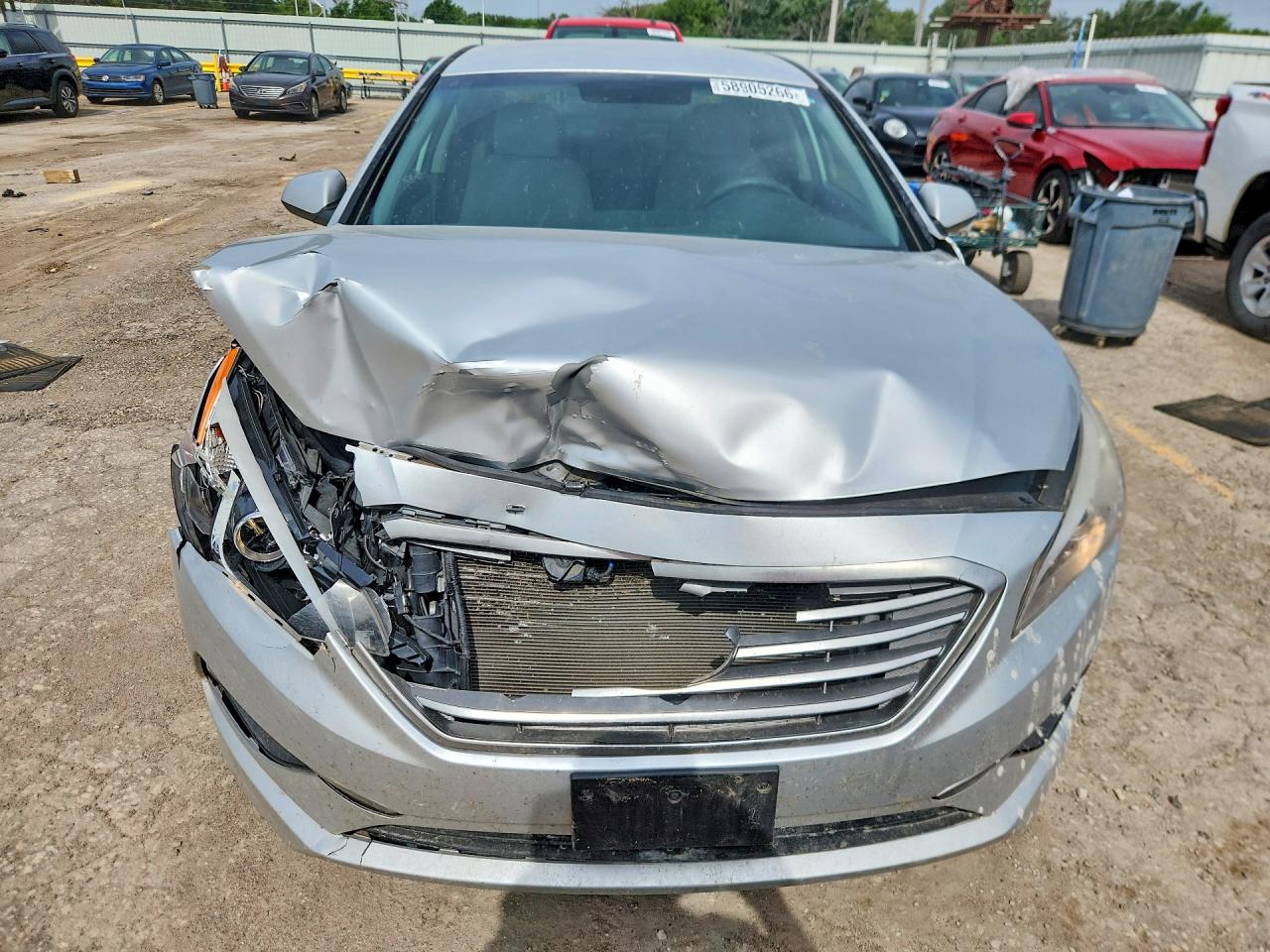 2016 Hyundai Sonata Se Серебряный vin: 5NPE24AF8GH387890