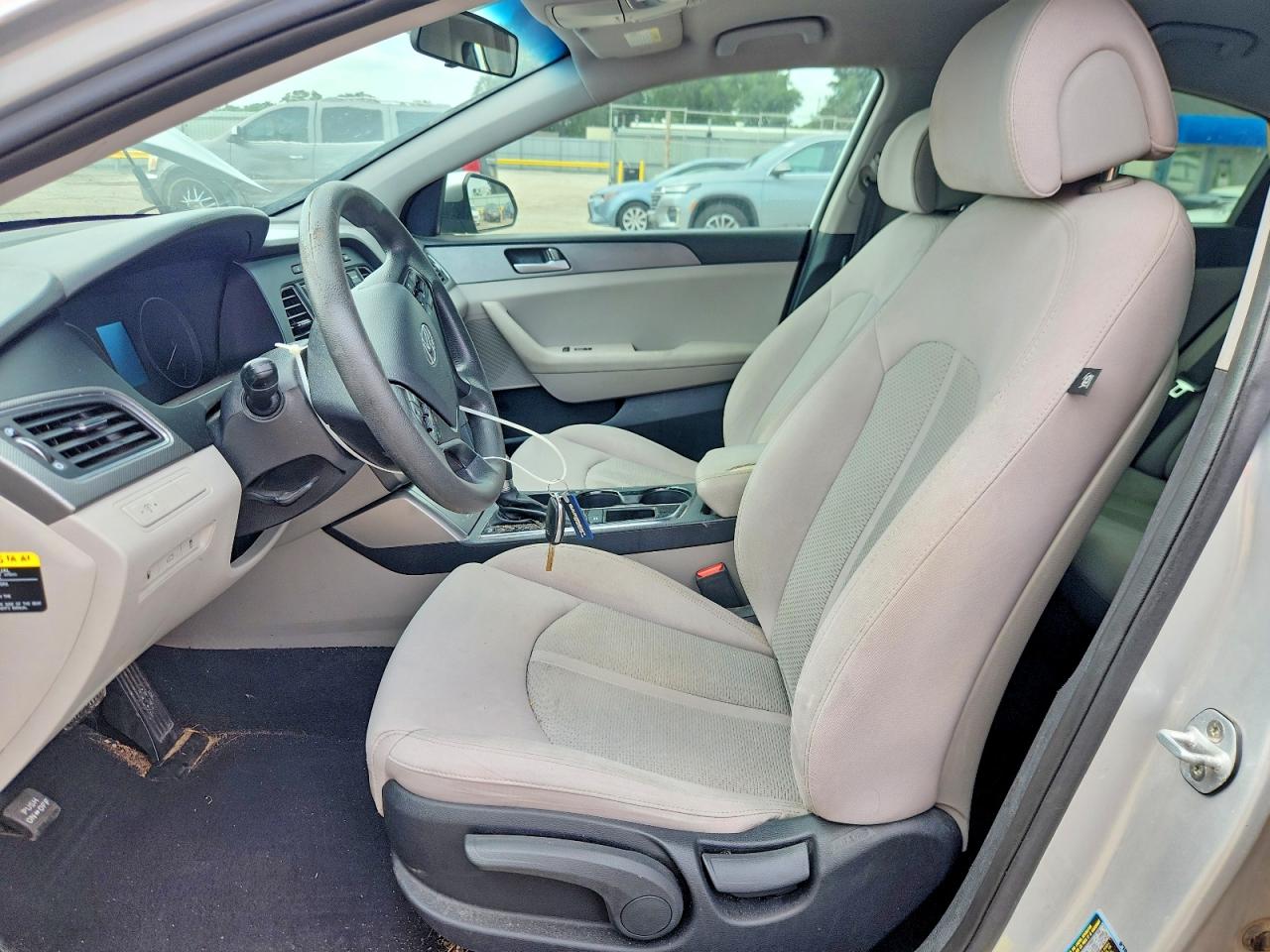 2016 Hyundai Sonata Se Серебряный vin: 5NPE24AF8GH387890
