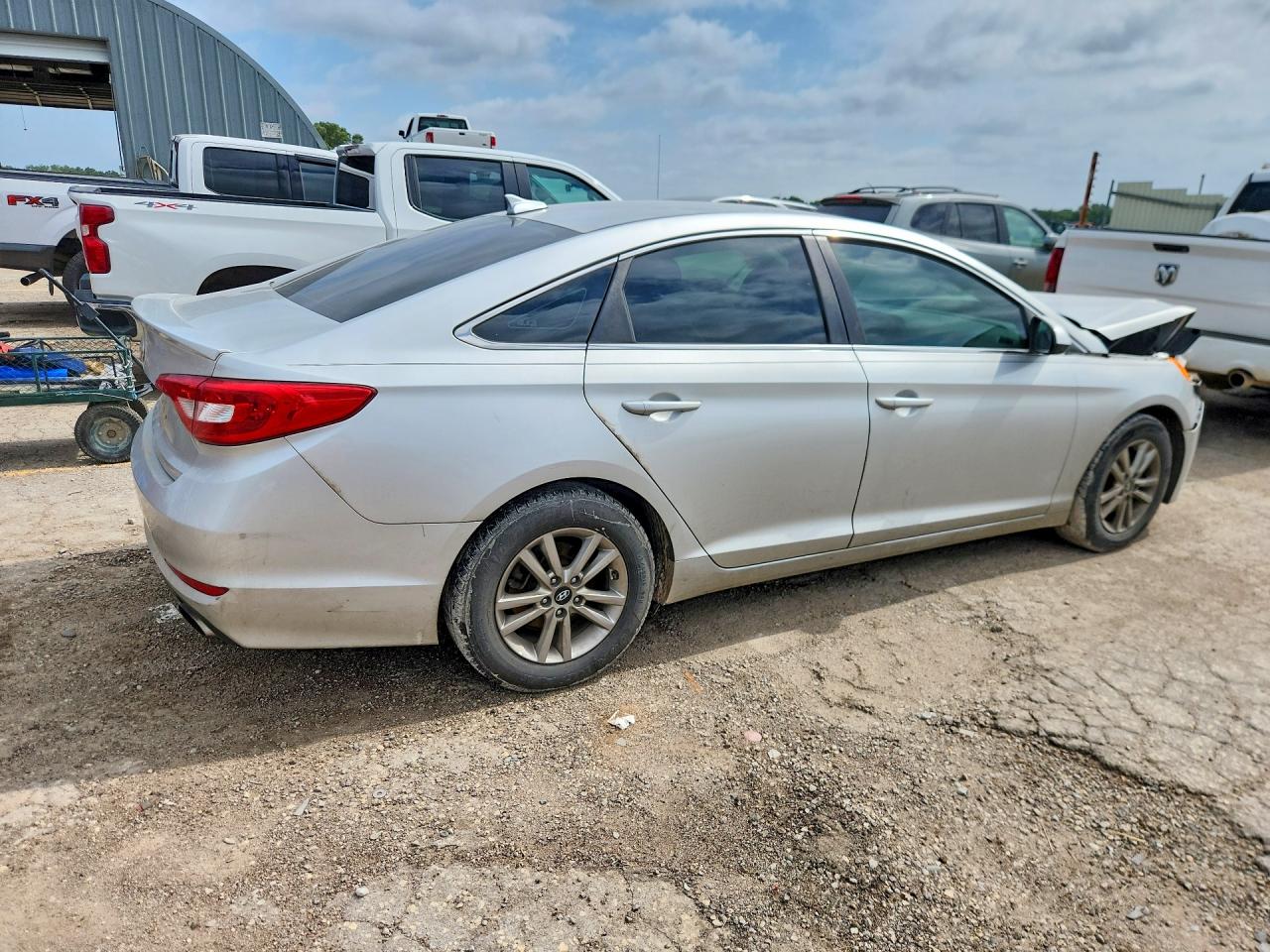 2016 Hyundai Sonata Se Серебряный vin: 5NPE24AF8GH387890