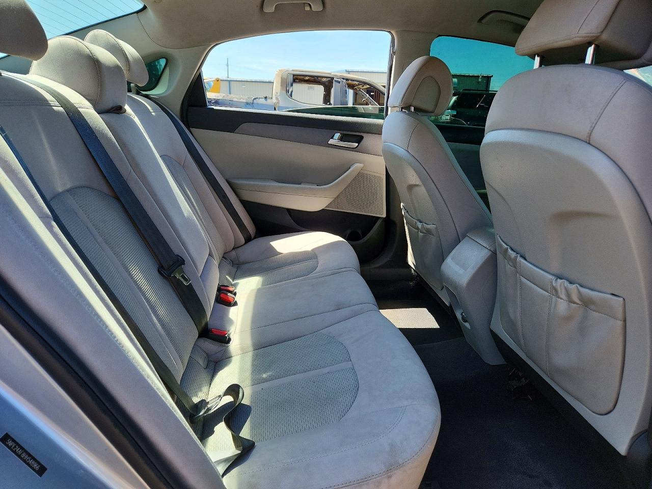 2017 Hyundai Sonata Silver vin: 5NPE24AF8HH548966