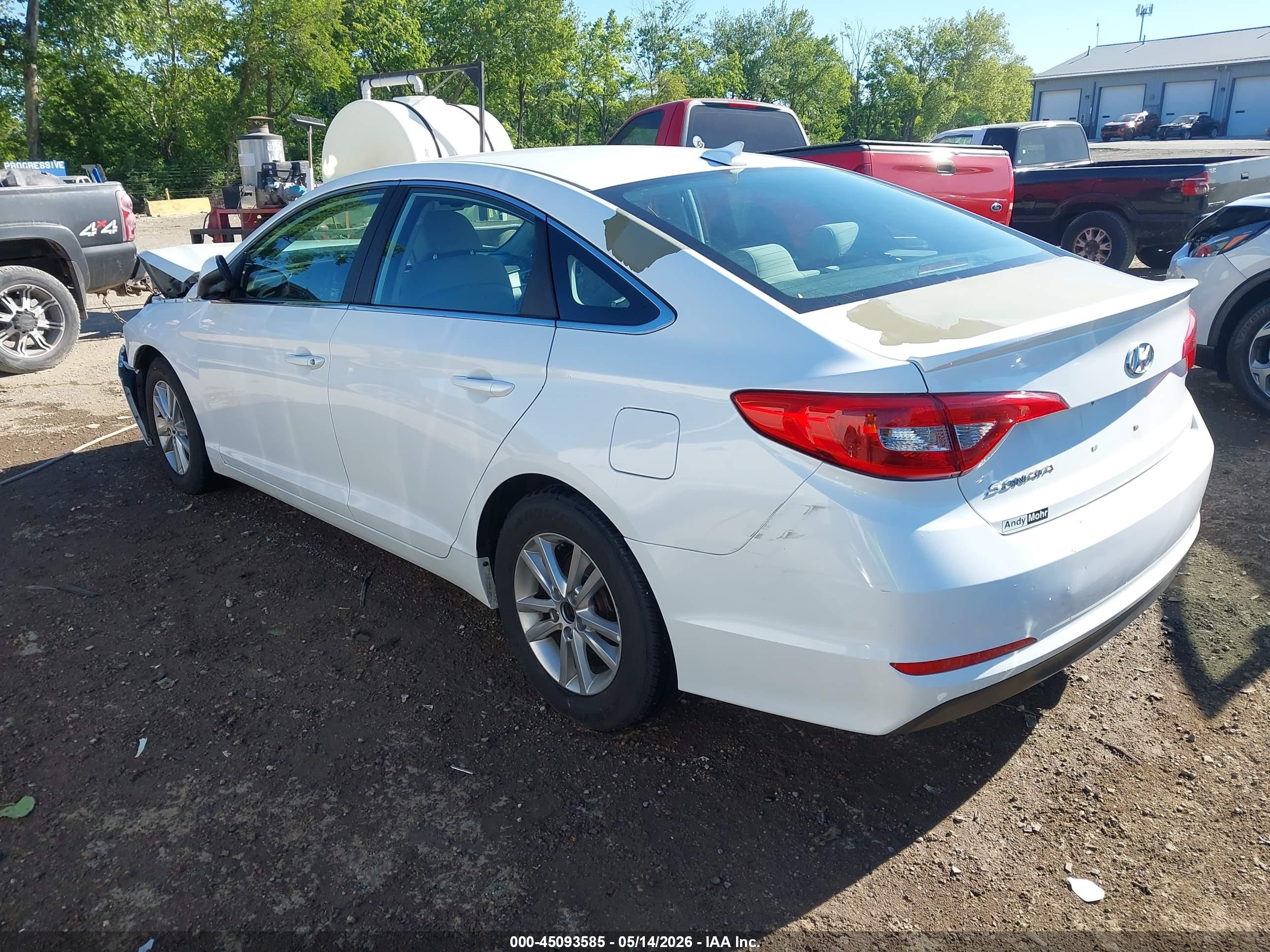 2017 Hyundai Sonata White vin: 5NPE24AF8HH561104