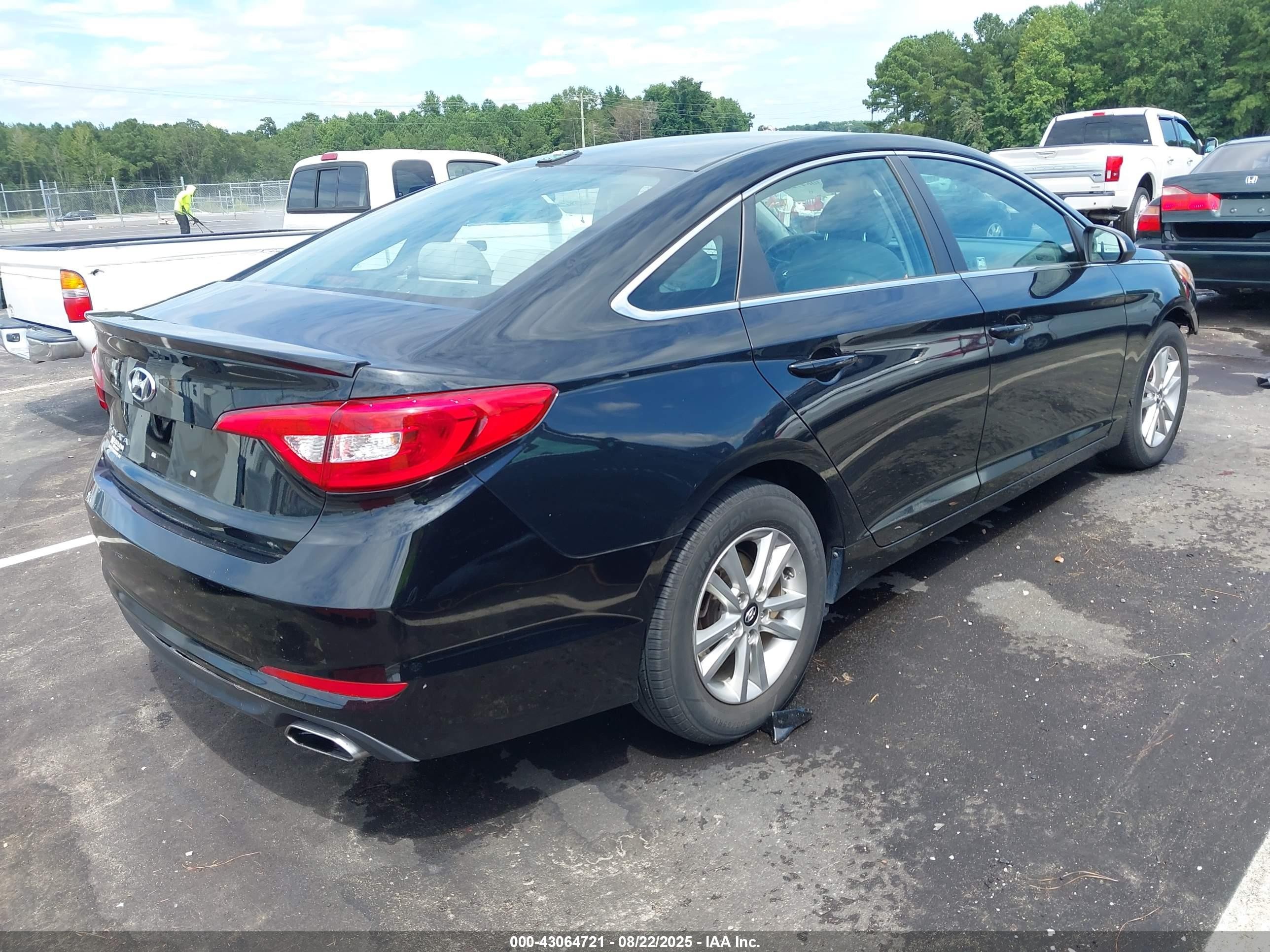 2017 Hyundai Sonata   Black vin: 5NPE24AF8HH566304
