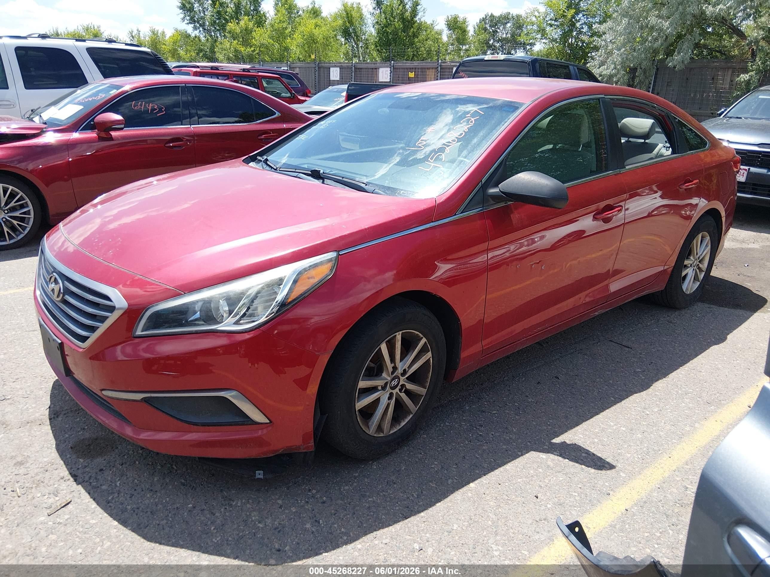 2017 Hyundai Sonata   Красный vin: 5NPE24AF8HH582762