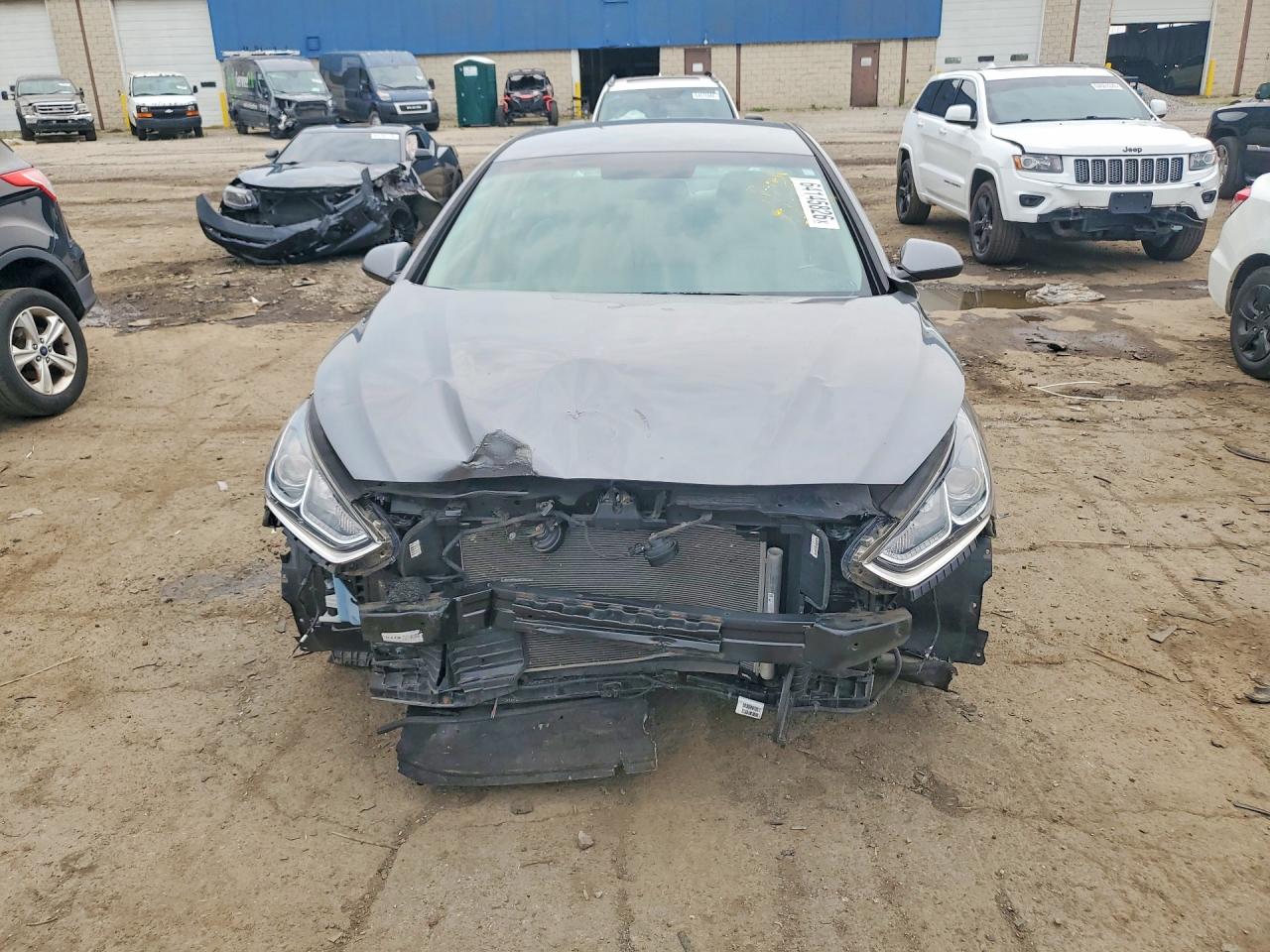 2018 Hyundai Sonata Se Серый vin: 5NPE24AF8JH710388