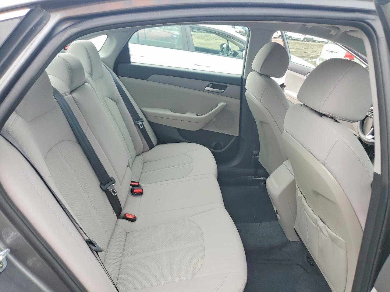 2018 Hyundai Sonata Se Серый vin: 5NPE24AF8JH710388