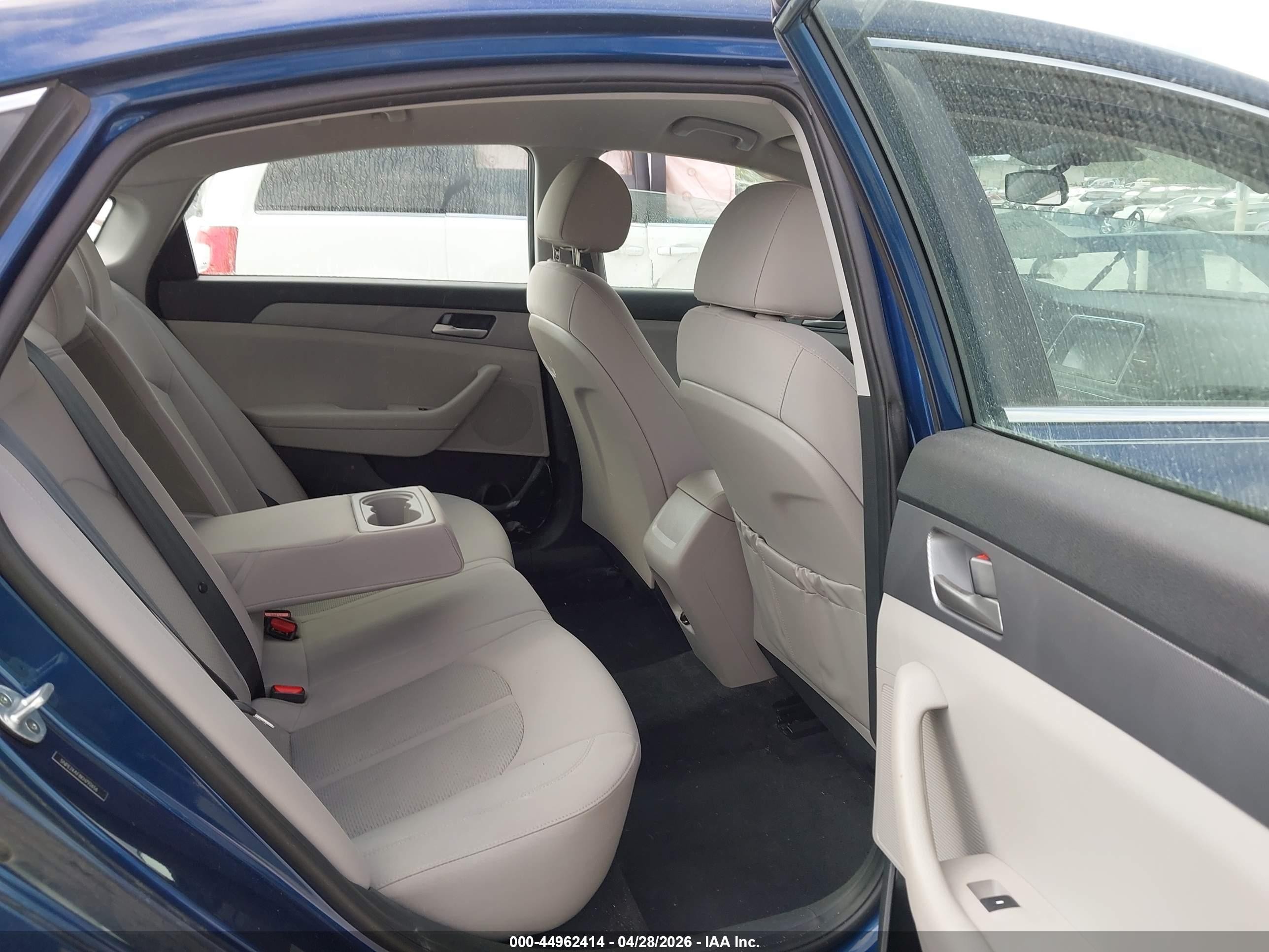 2019 Hyundai Sonata Se Blue vin: 5NPE24AF8KH792656