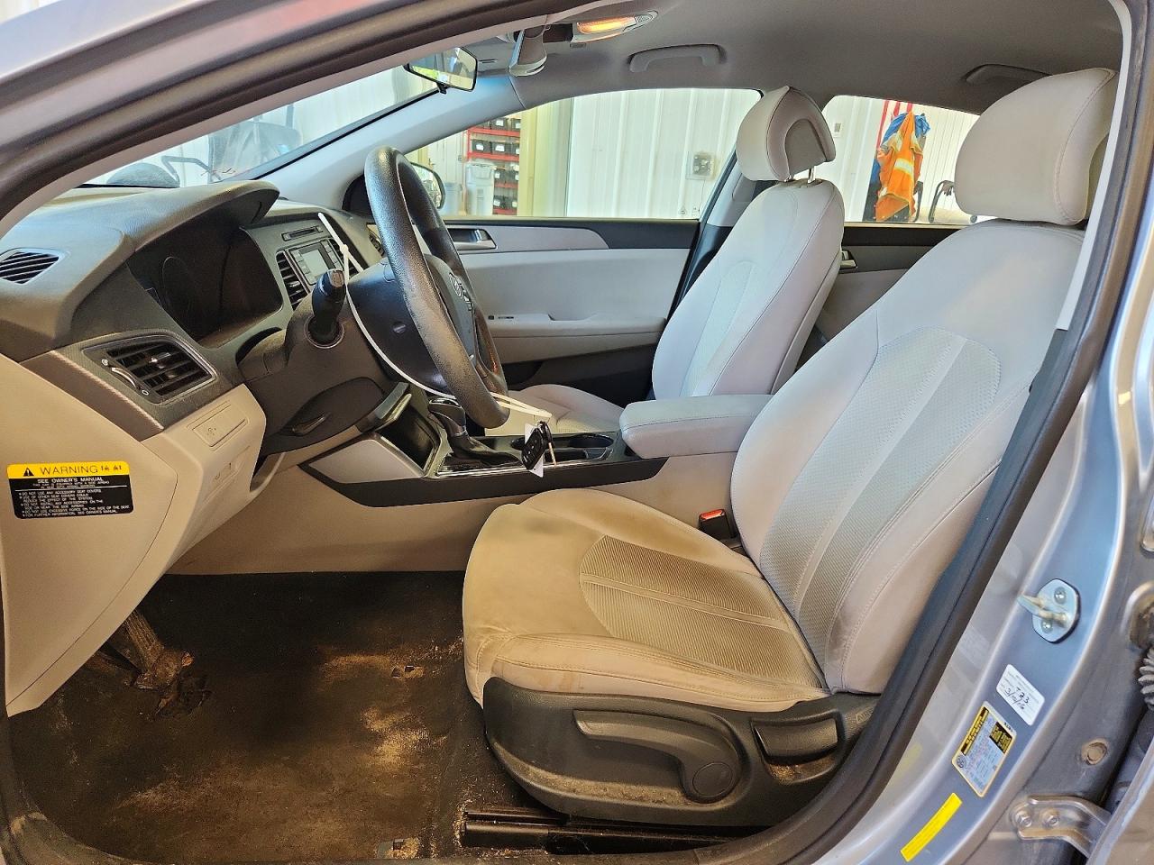 2015 Hyundai Sonata Se Gray vin: 5NPE24AF9FH002805