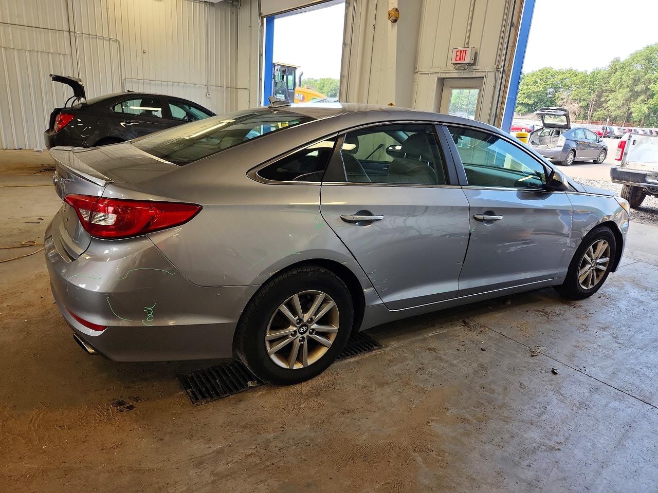 2015 Hyundai Sonata Se Gray vin: 5NPE24AF9FH002805