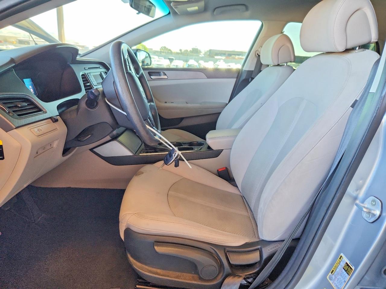 2015 Hyundai Sonata Se Silver vin: 5NPE24AF9FH007082