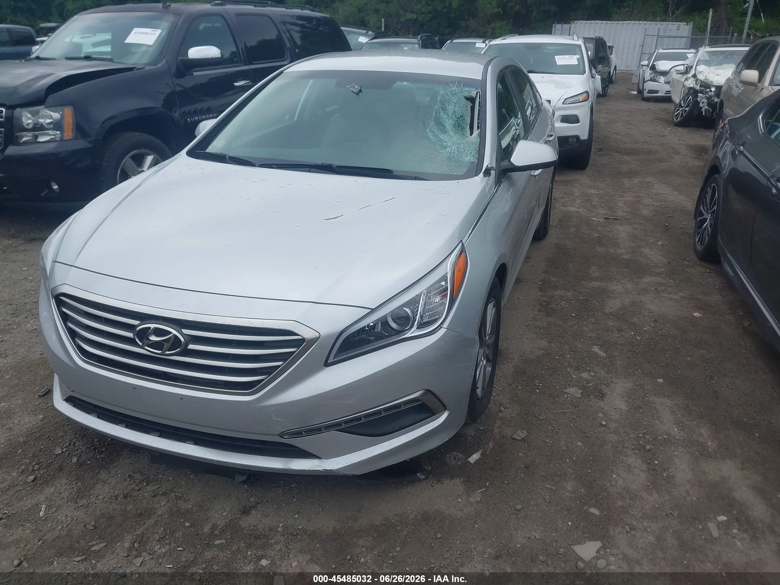 2015 Hyundai Sonata Se Silver vin: 5NPE24AF9FH019829