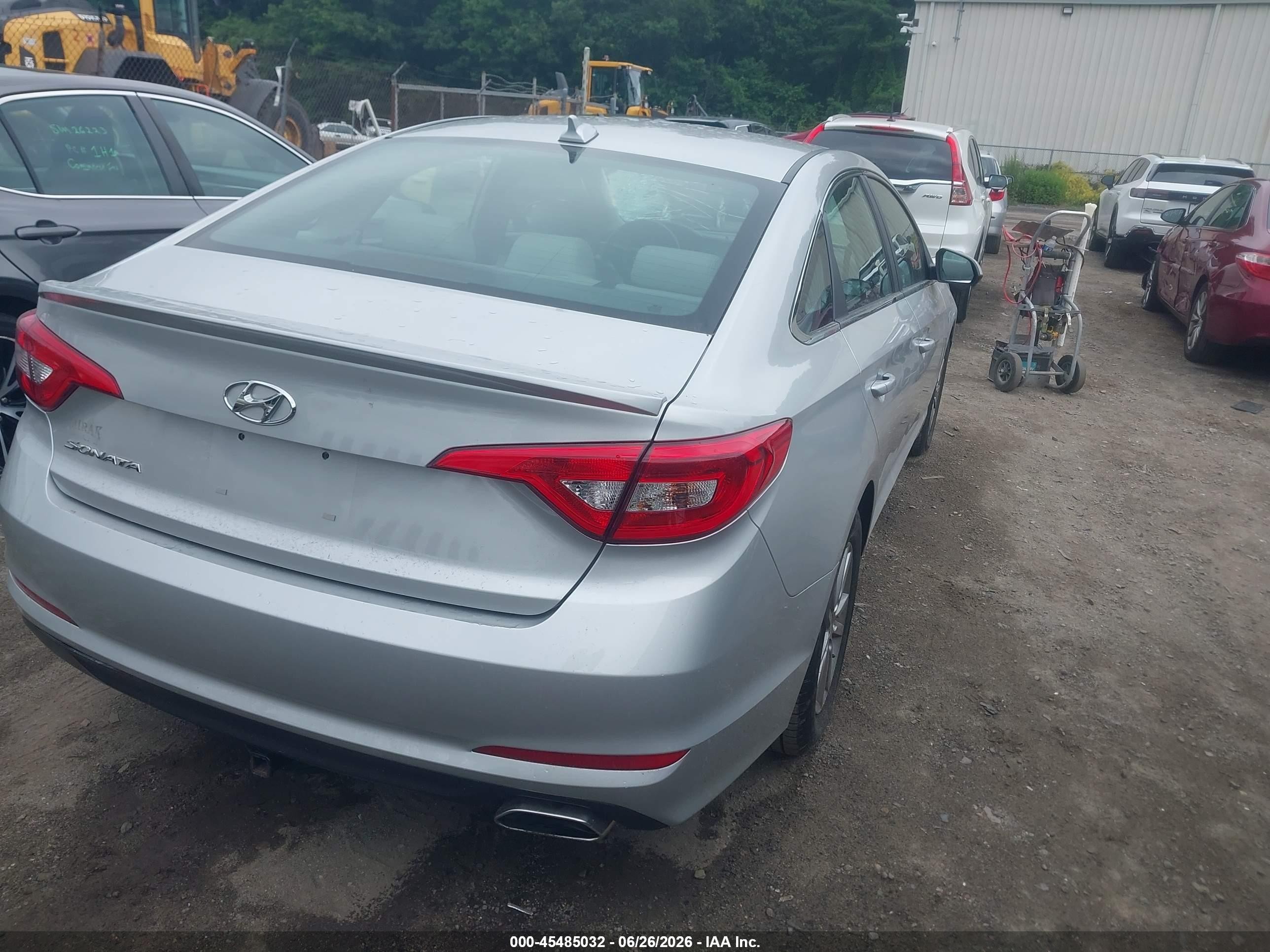 2015 Hyundai Sonata Se Silver vin: 5NPE24AF9FH019829