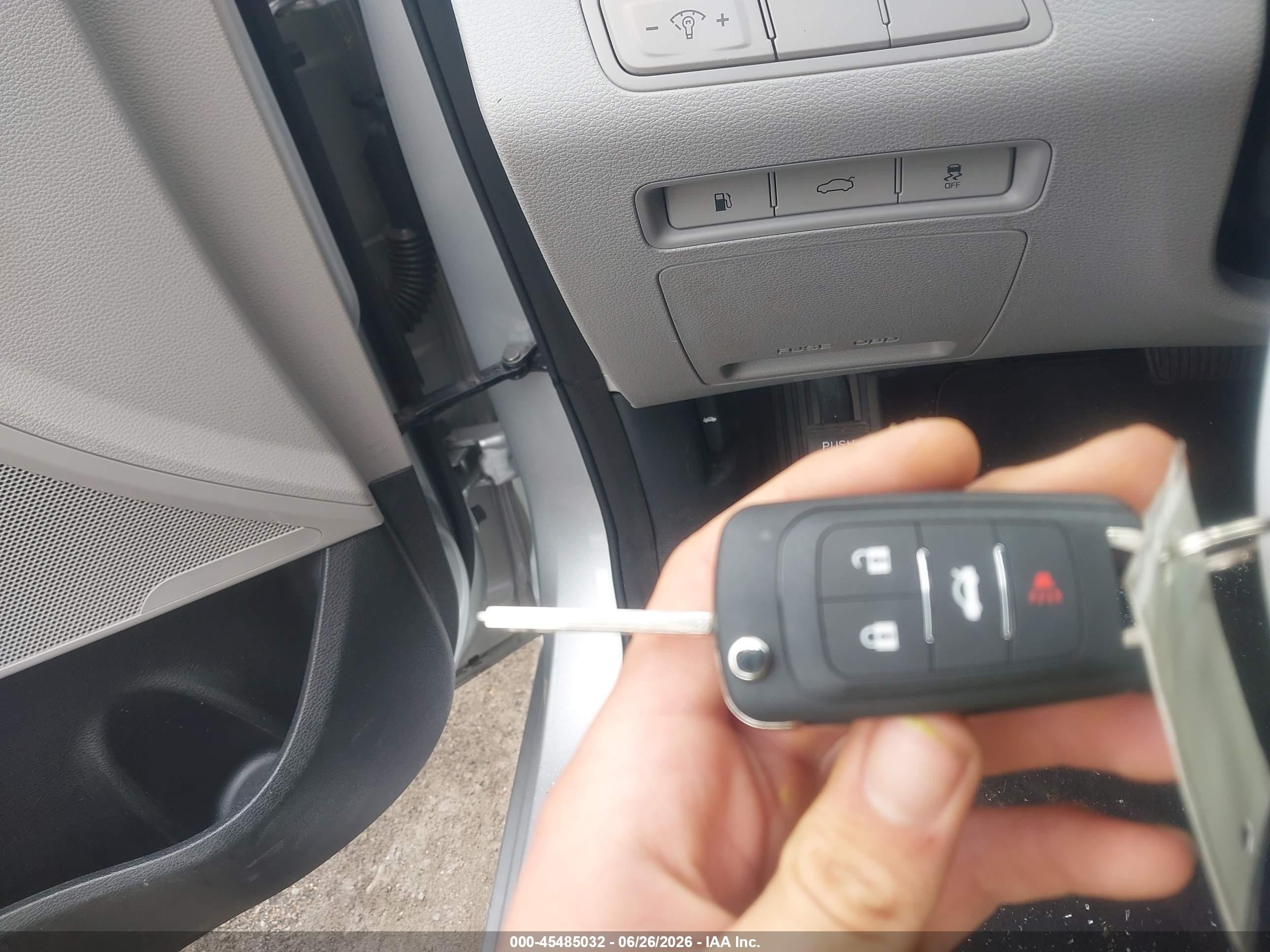 2015 Hyundai Sonata Se Silver vin: 5NPE24AF9FH019829