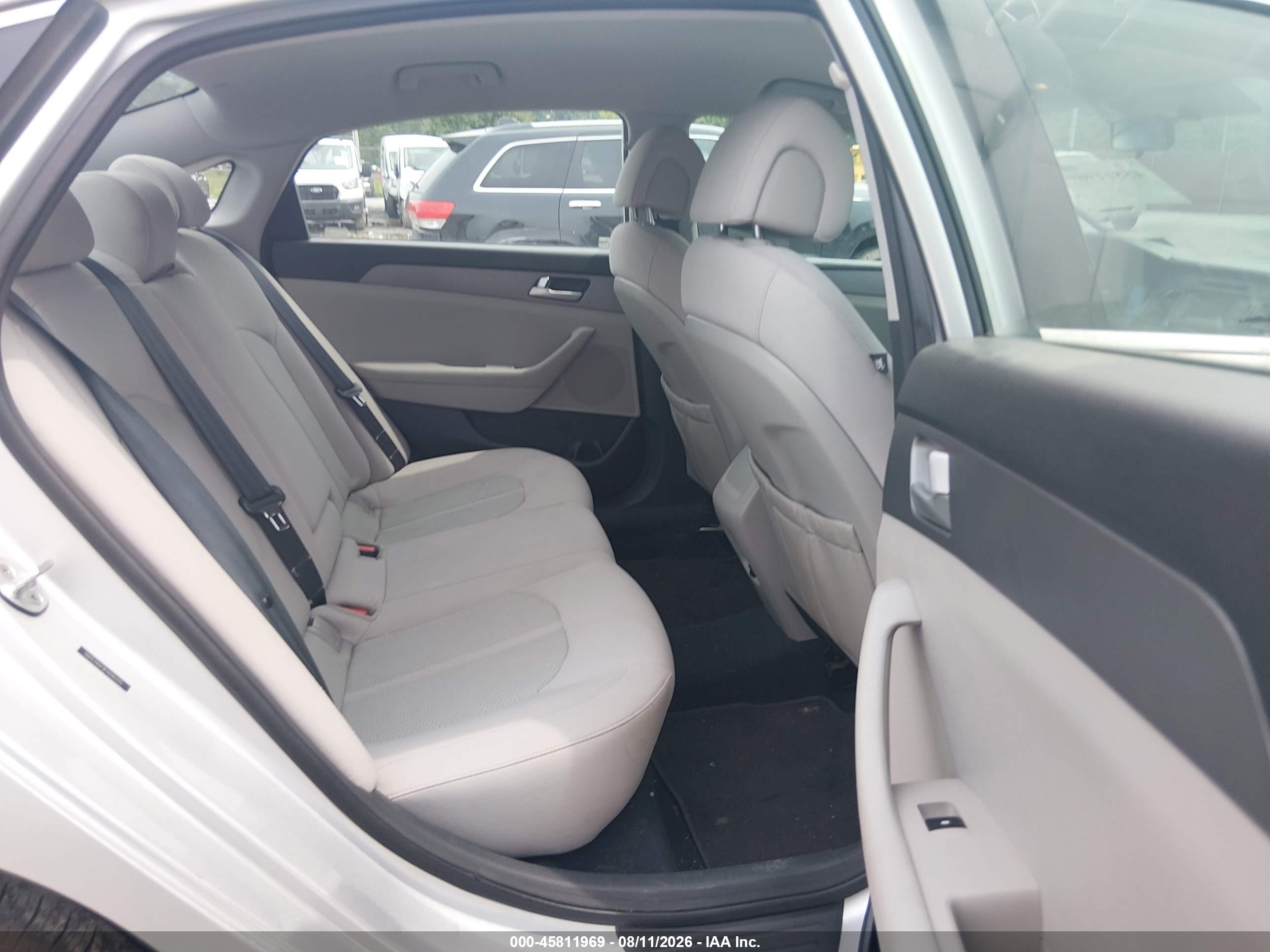 2015 Hyundai Sonata Se Silver vin: 5NPE24AF9FH040325