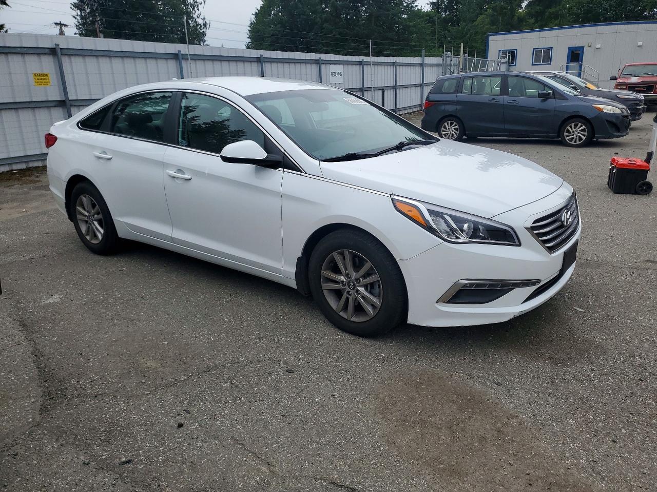 2015 Hyundai Sonata Se White vin: 5NPE24AF9FH044732