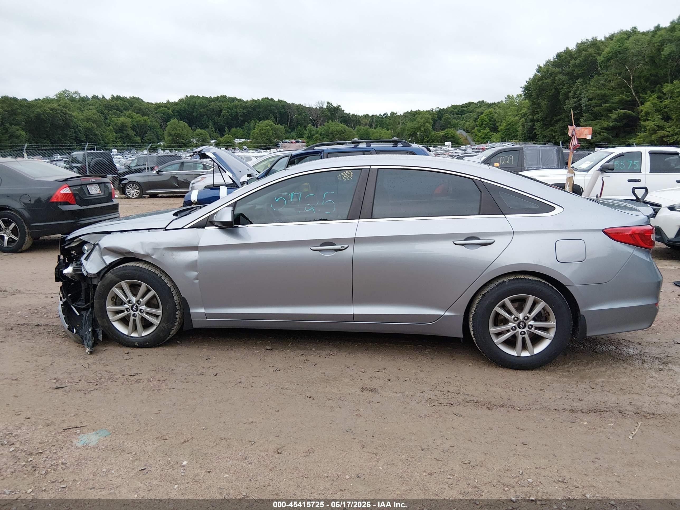 2015 Hyundai Sonata Se Silver vin: 5NPE24AF9FH091209