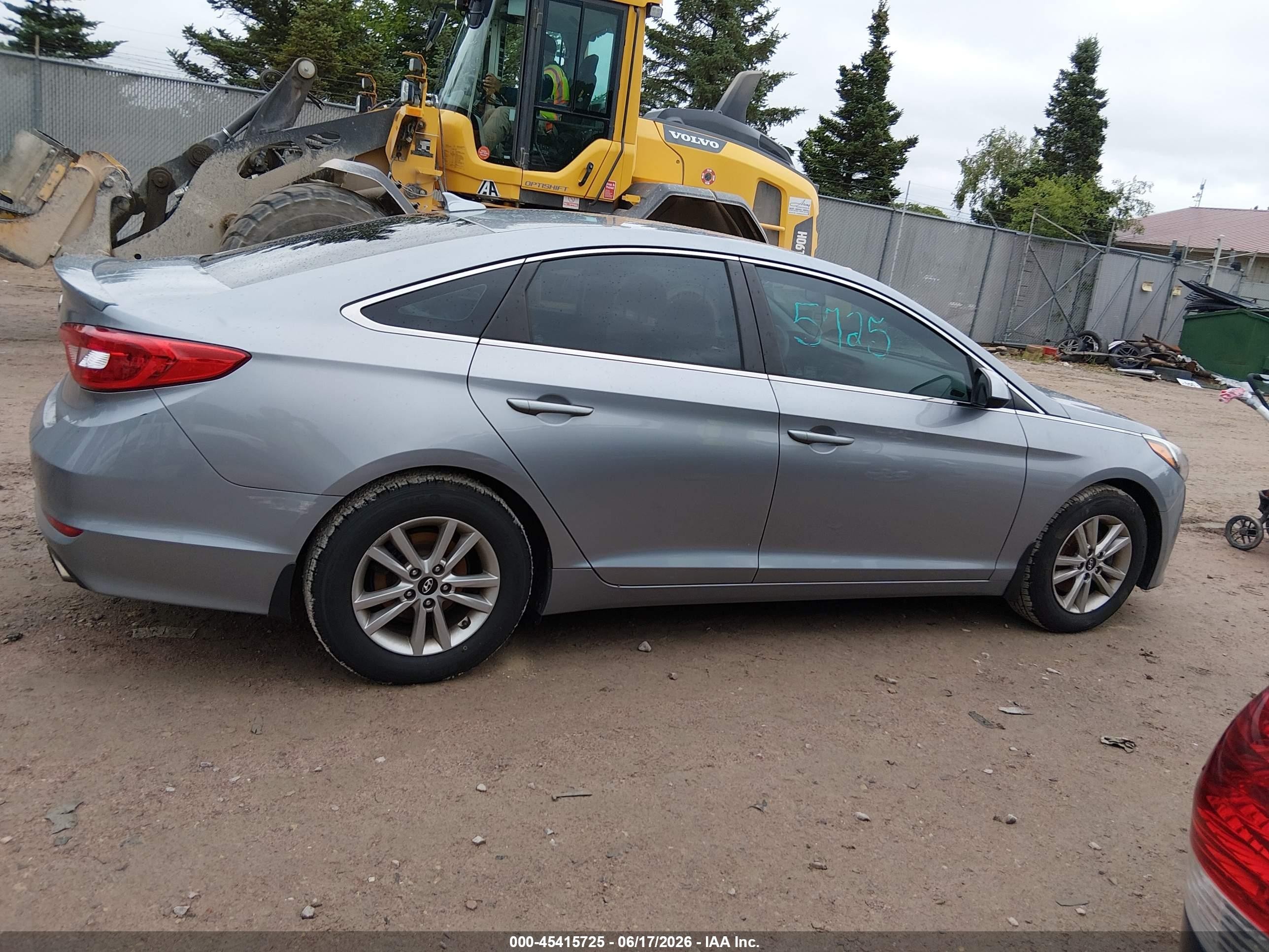 2015 Hyundai Sonata Se Silver vin: 5NPE24AF9FH091209