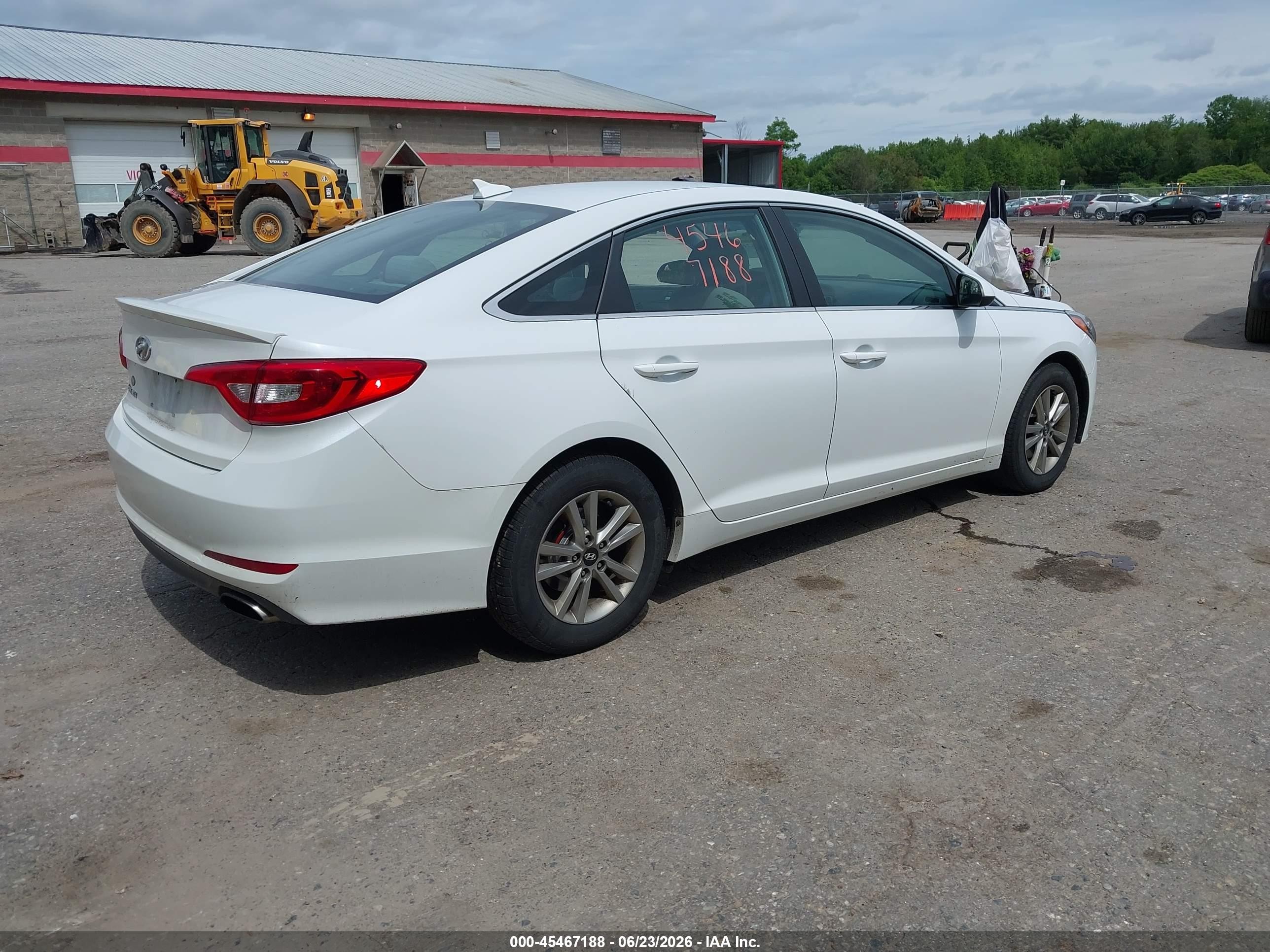 2015 Hyundai Sonata Se White vin: 5NPE24AF9FH122085