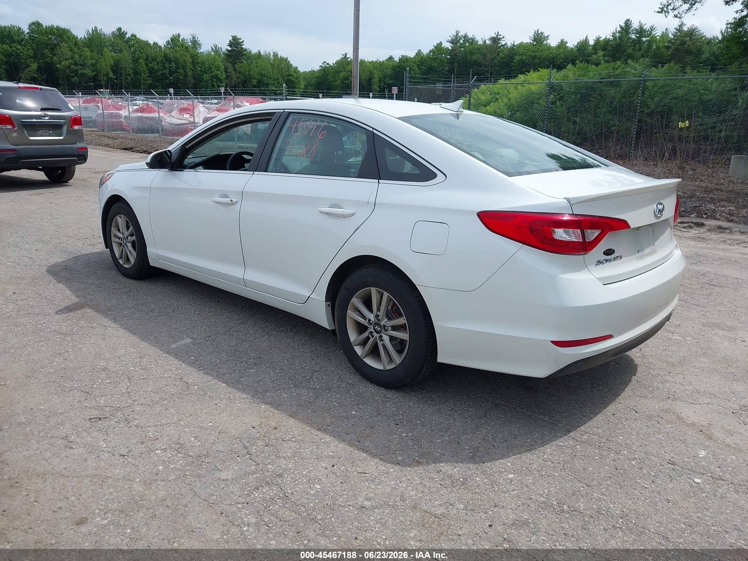 2015 Hyundai Sonata Se White vin: 5NPE24AF9FH122085