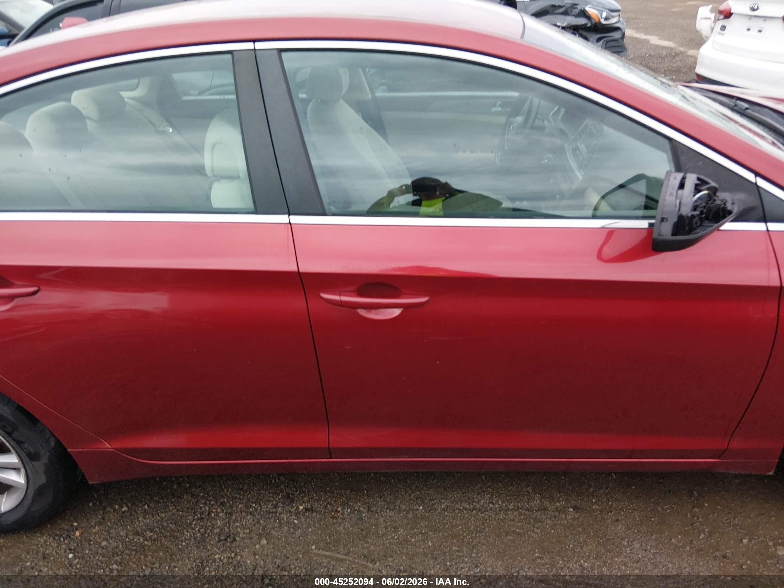 2015 Hyundai Sonata Se Red vin: 5NPE24AF9FH148198