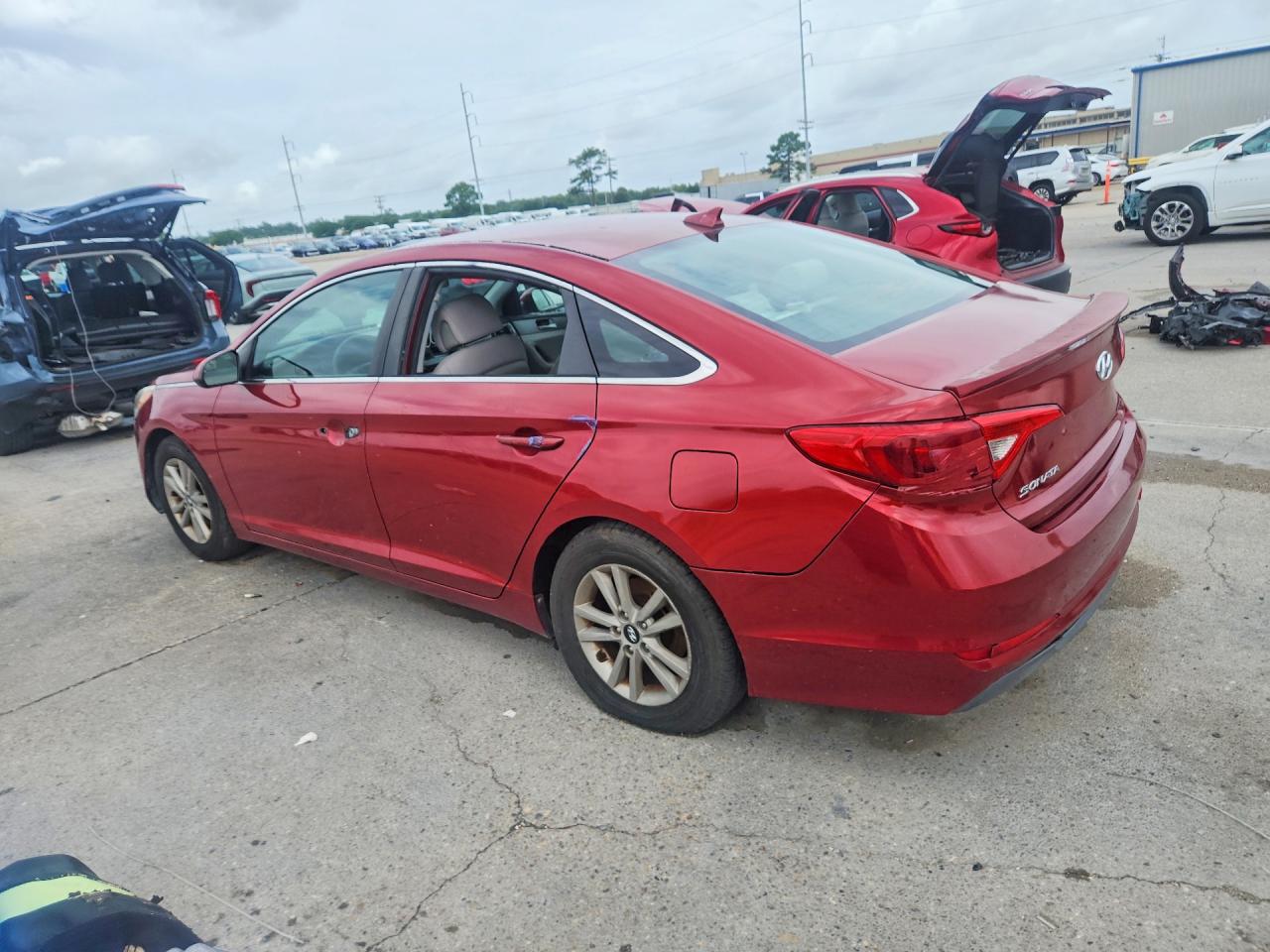 2015 Hyun Sonata Красный vin: 5NPE24AF9FH152056