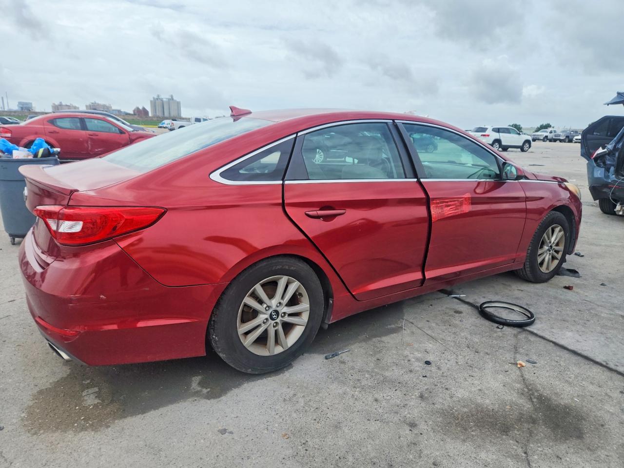 2015 Hyun Sonata Красный vin: 5NPE24AF9FH152056