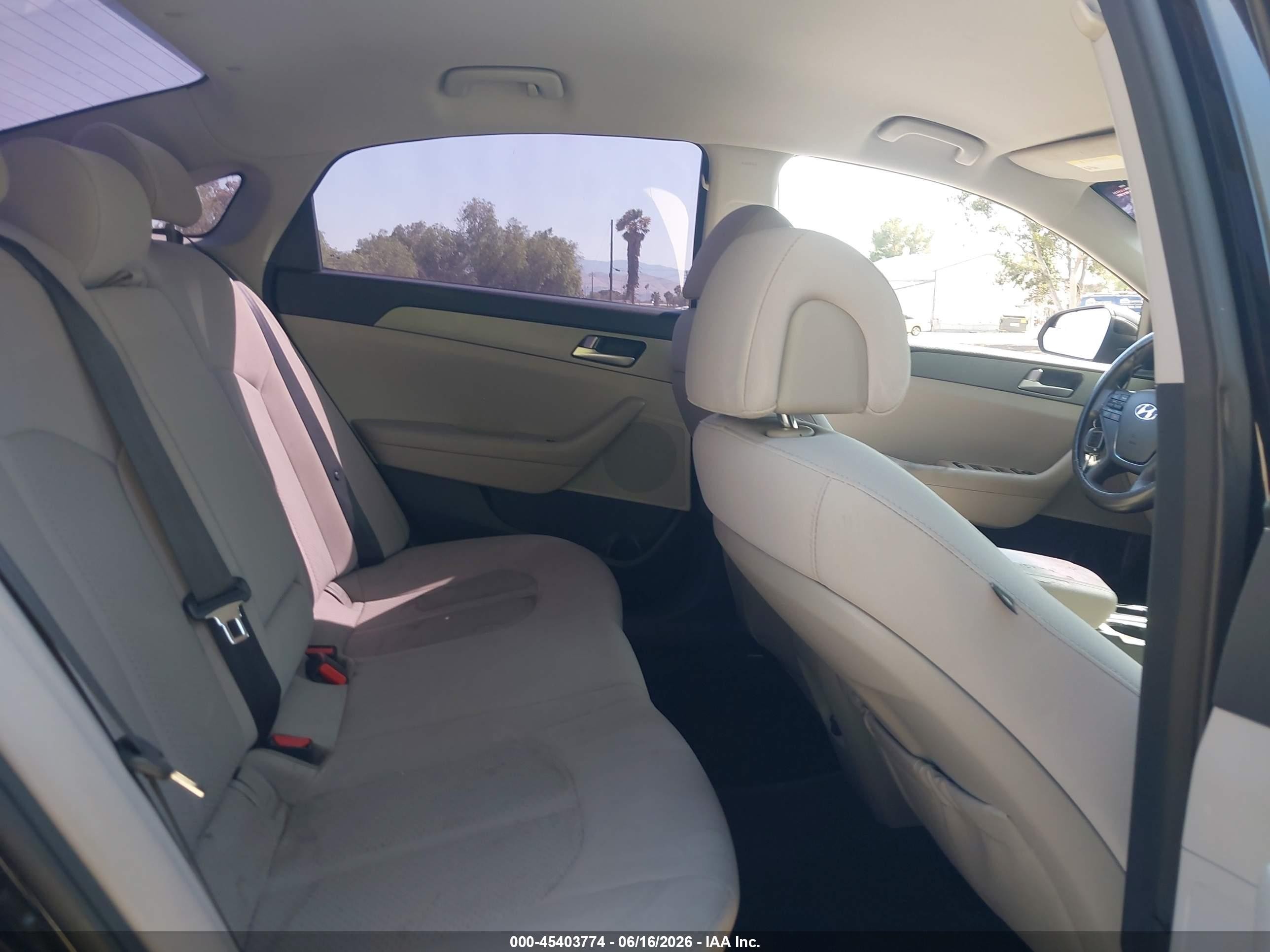 2015 Hyundai Sonata Se Black vin: 5NPE24AF9FH153062