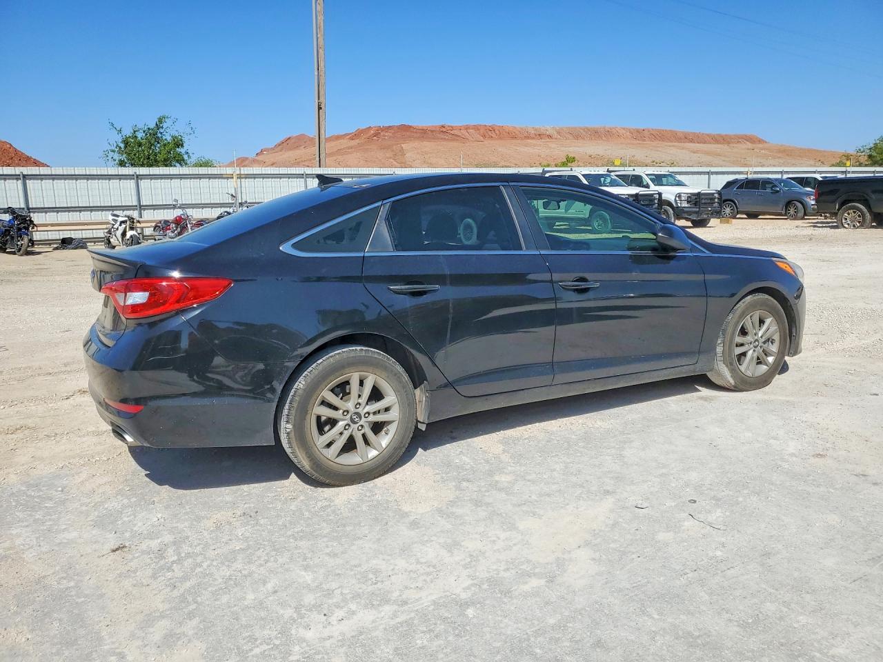 2015 Hyundai Sonata Se Black vin: 5NPE24AF9FH154177