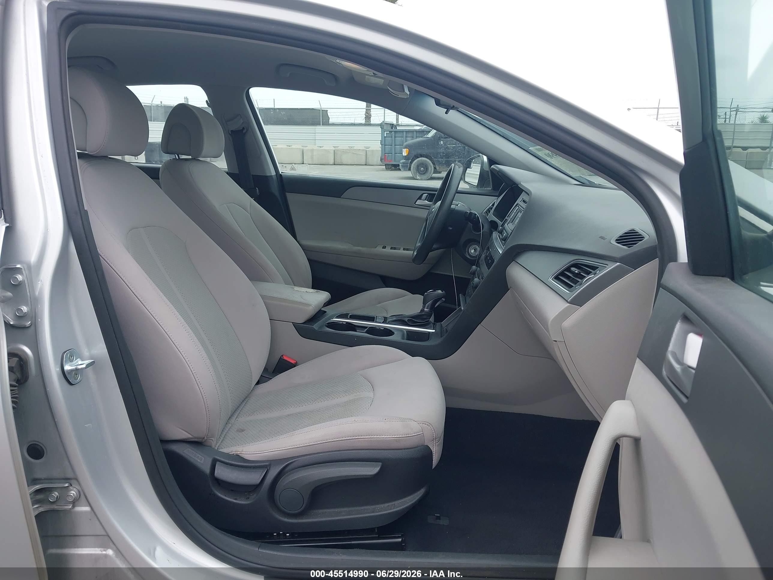 2015 Hyundai Sonata Se Silver vin: 5NPE24AF9FH156043