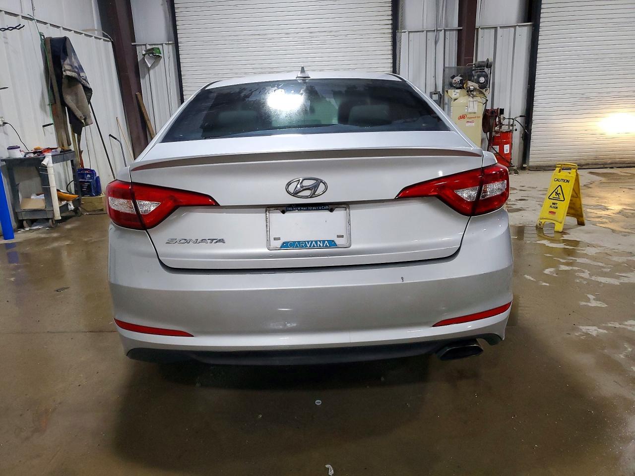 2015 Hyundai Sonata Se Silver vin: 5NPE24AF9FH166703