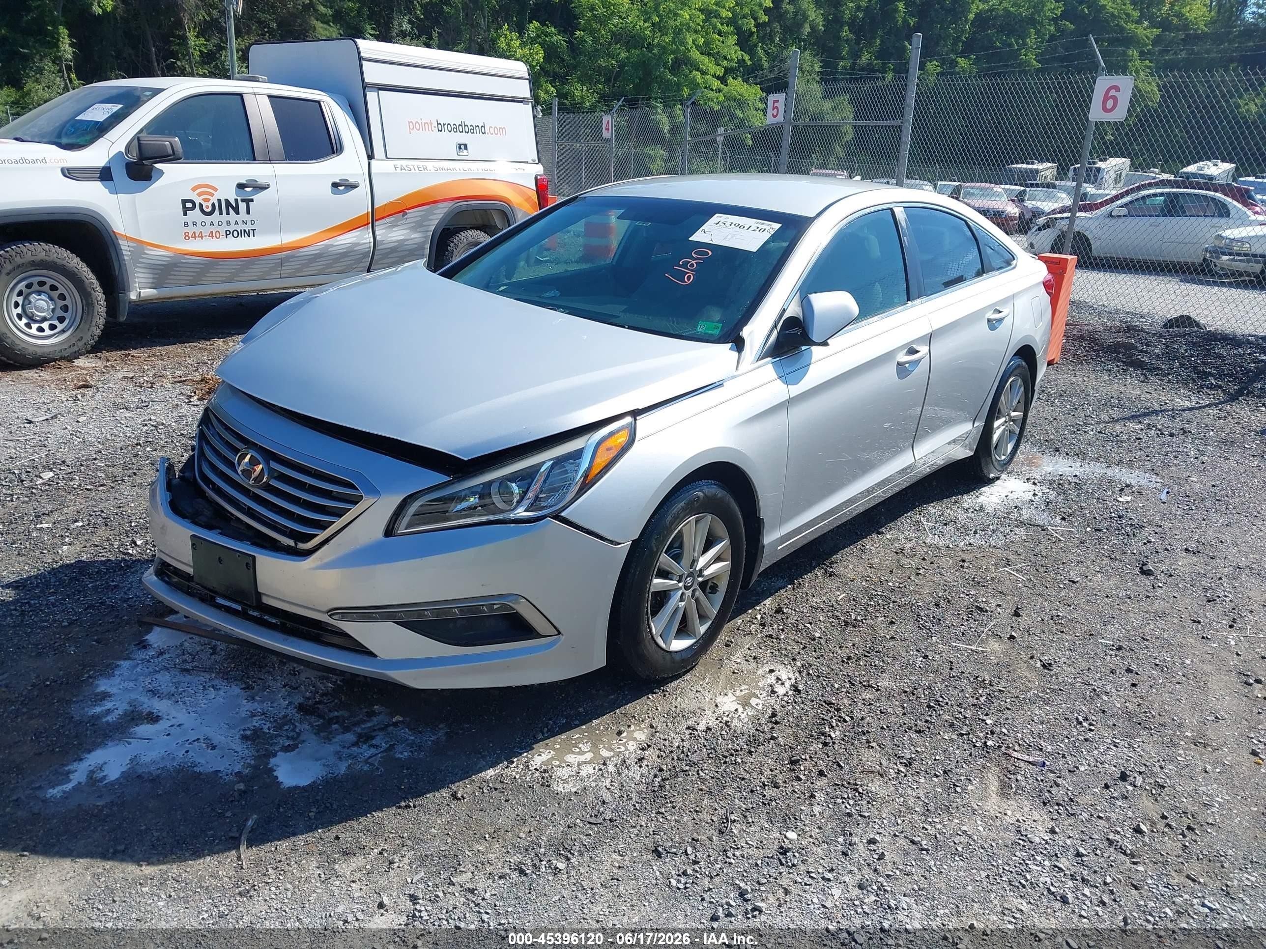 2015 Hyundai Sonata Se Silver vin: 5NPE24AF9FH174512