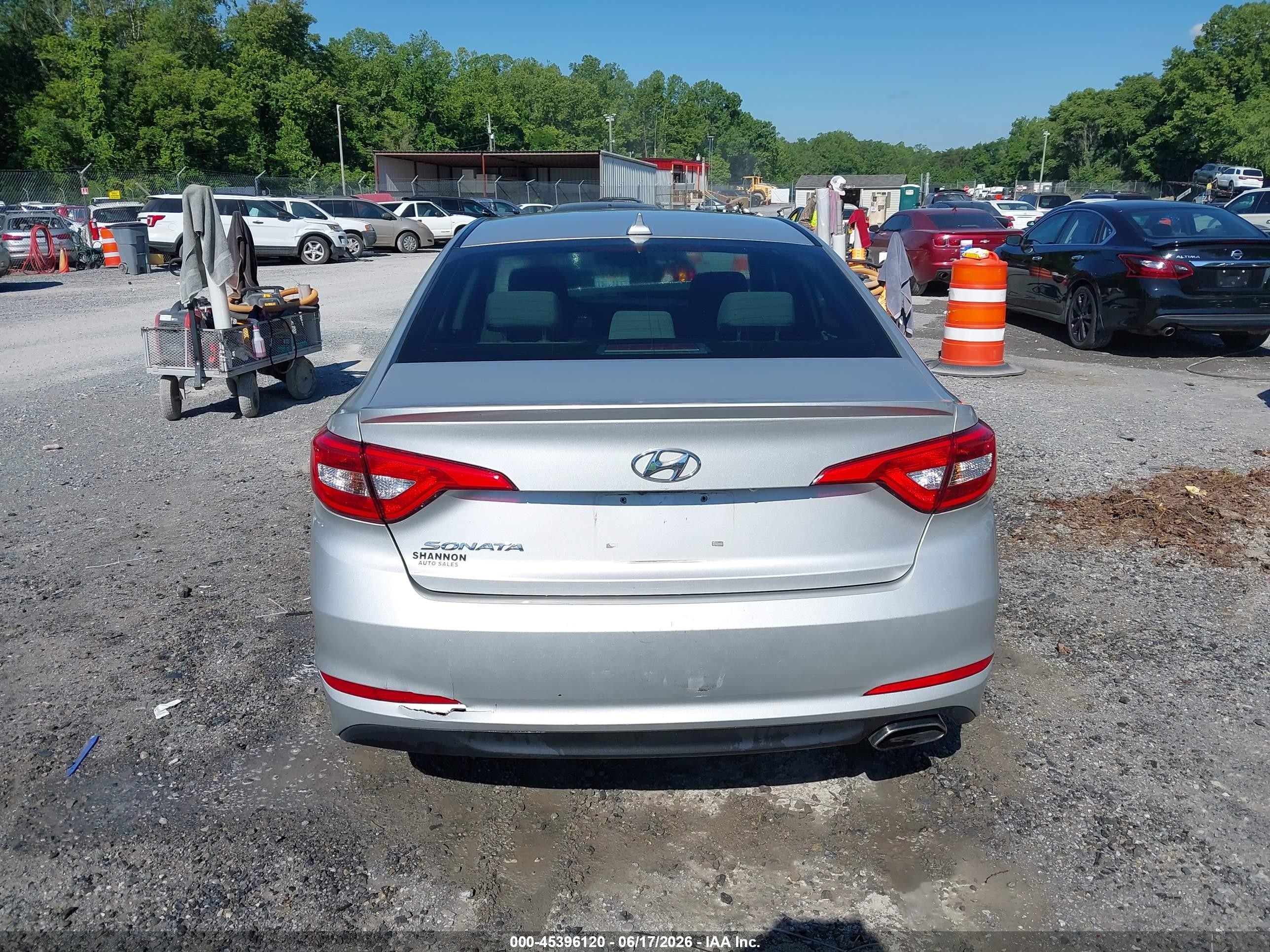 2015 Hyundai Sonata Se Silver vin: 5NPE24AF9FH174512