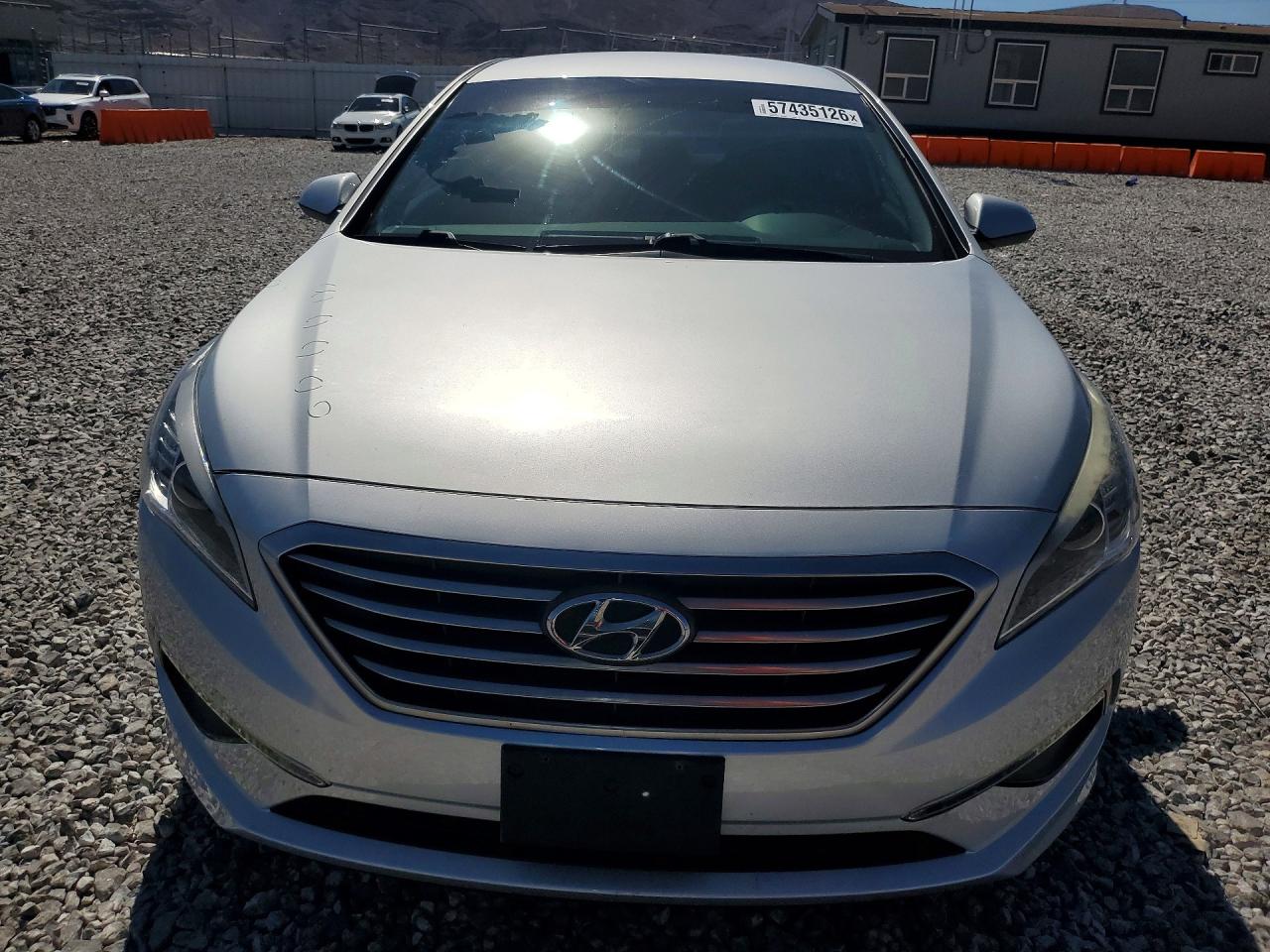 2015 Hyundai Sonata Se Silver vin: 5NPE24AF9FH176809