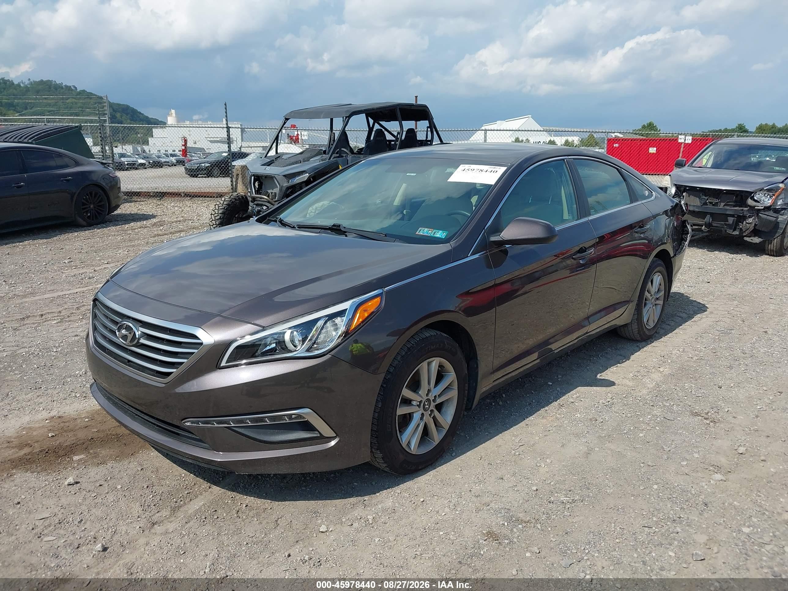 2015 Hyundai Sonata Se Brown vin: 5NPE24AF9FH184554