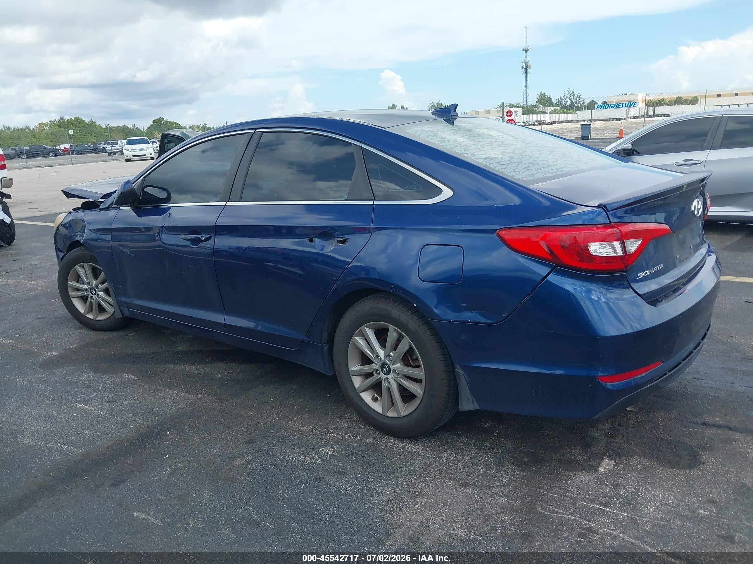 2015 Hyundai Sonata Se Blue vin: 5NPE24AF9FH185364