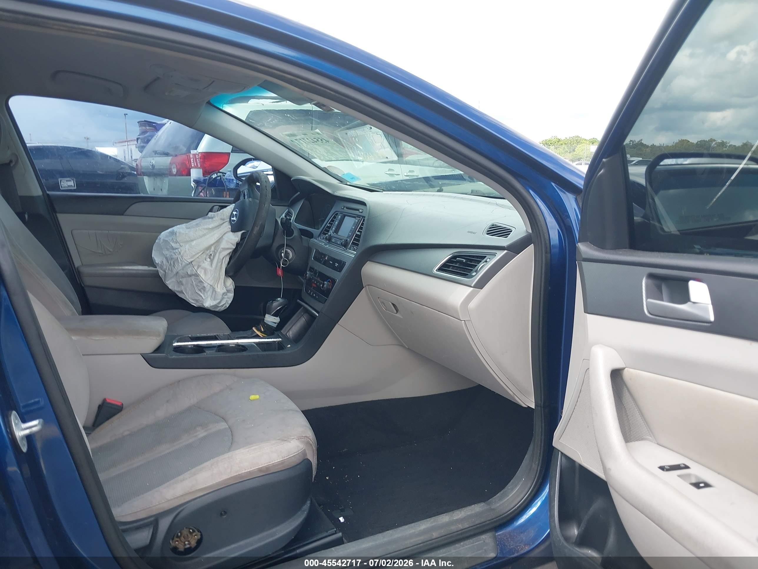 2015 Hyundai Sonata Se Blue vin: 5NPE24AF9FH185364