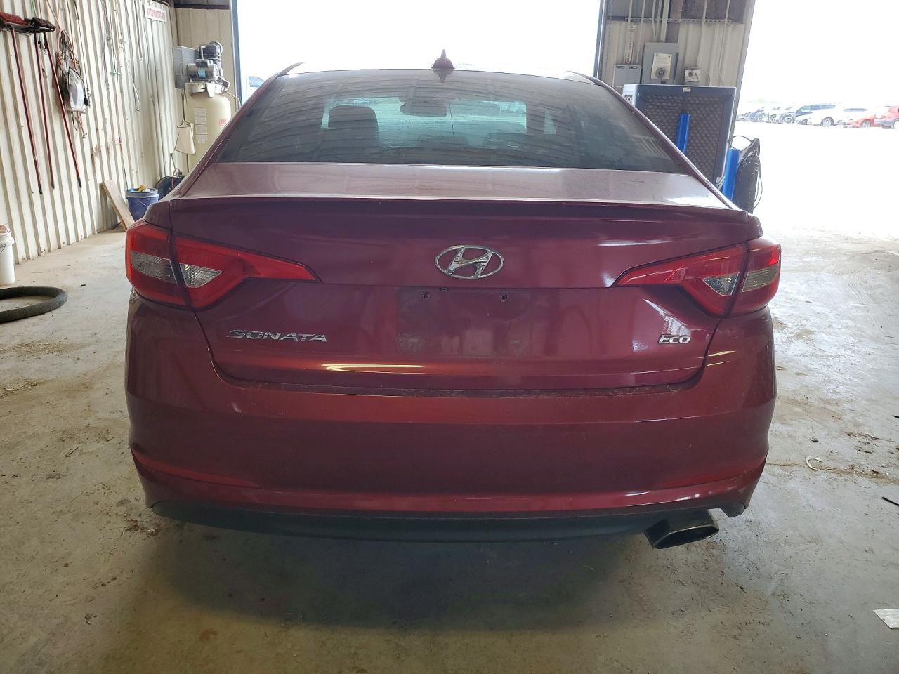 2015 Hyundai Sonata Se Red vin: 5NPE24AF9FH187955
