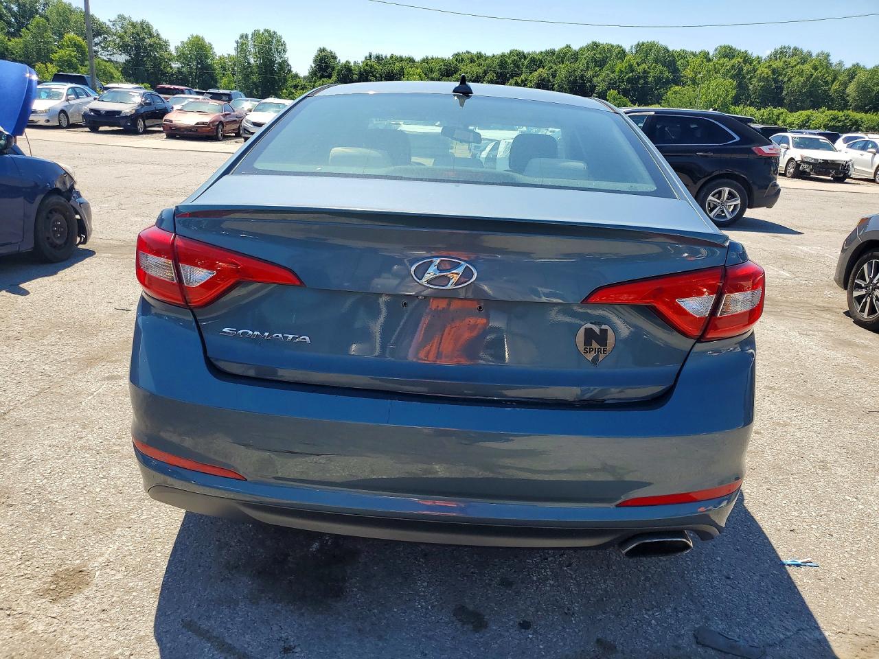 2015 Hyundai Sonata Se Blue vin: 5NPE24AF9FH210344