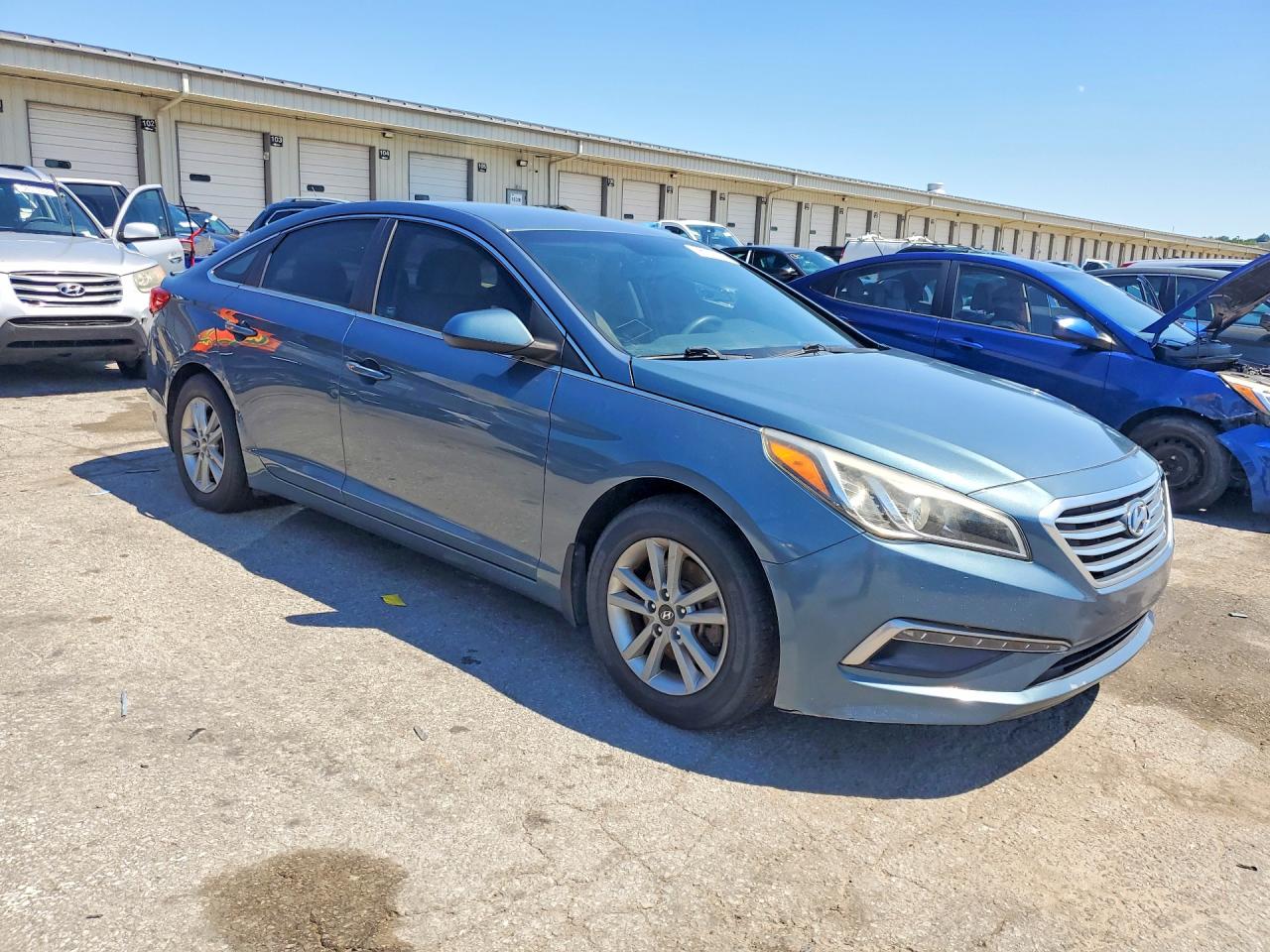 2015 Hyundai Sonata Se Blue vin: 5NPE24AF9FH210344