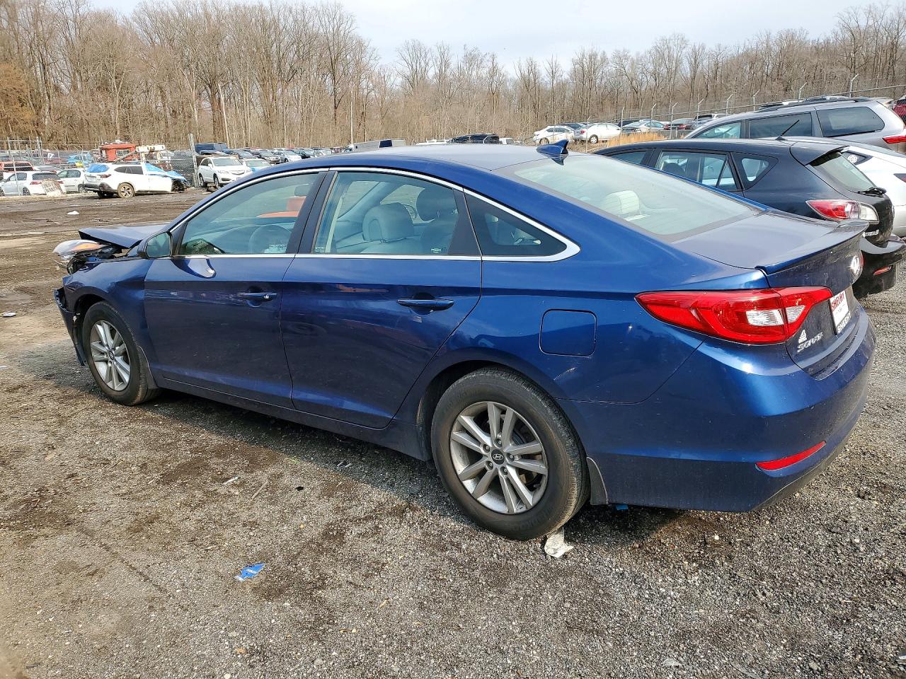 2015 Hyundai Sonata Se Blue vin: 5NPE24AF9FH211199