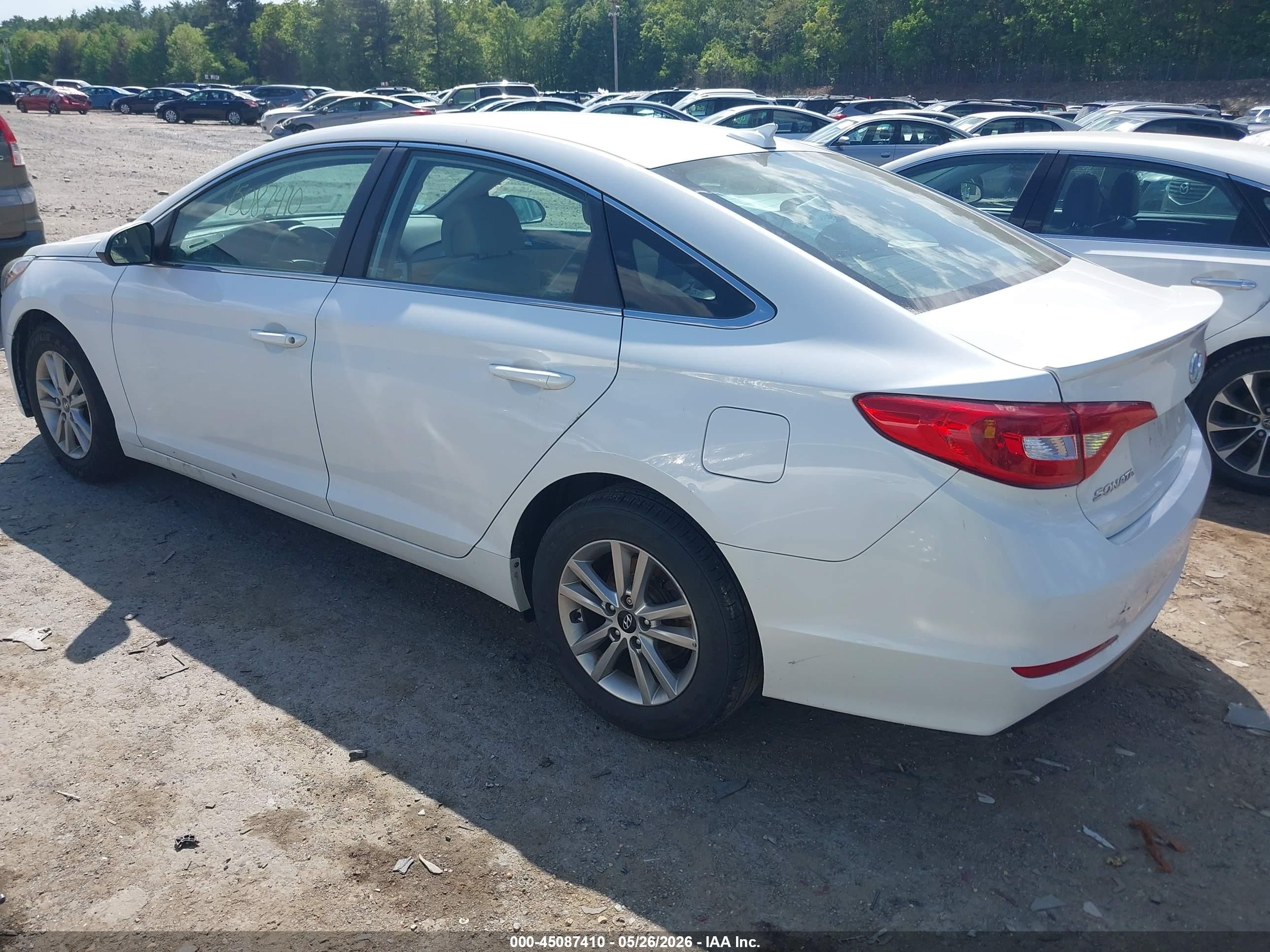 2015 Hyundai Sonata Se White vin: 5NPE24AF9FH211509