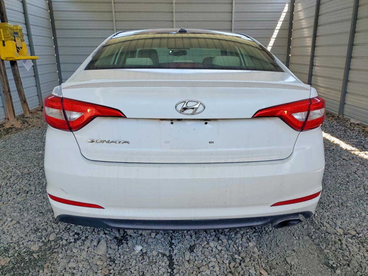 2015 Hyundai Sonata Se White vin: 5NPE24AF9FH222848