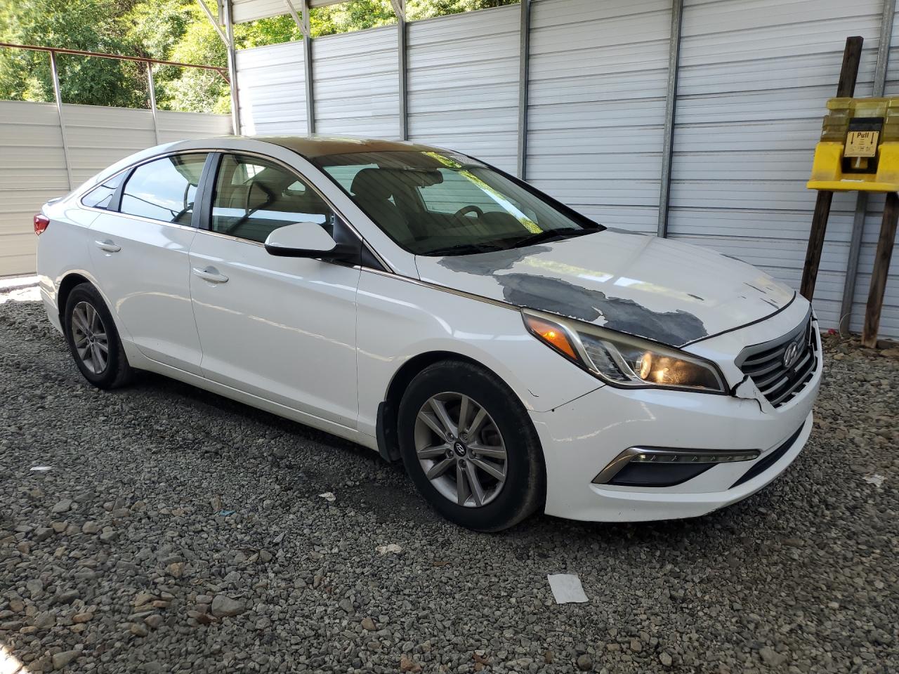 2015 Hyundai Sonata Se White vin: 5NPE24AF9FH222848 Damage: Right Front Fender, Multiple Scratches Heavy, 2